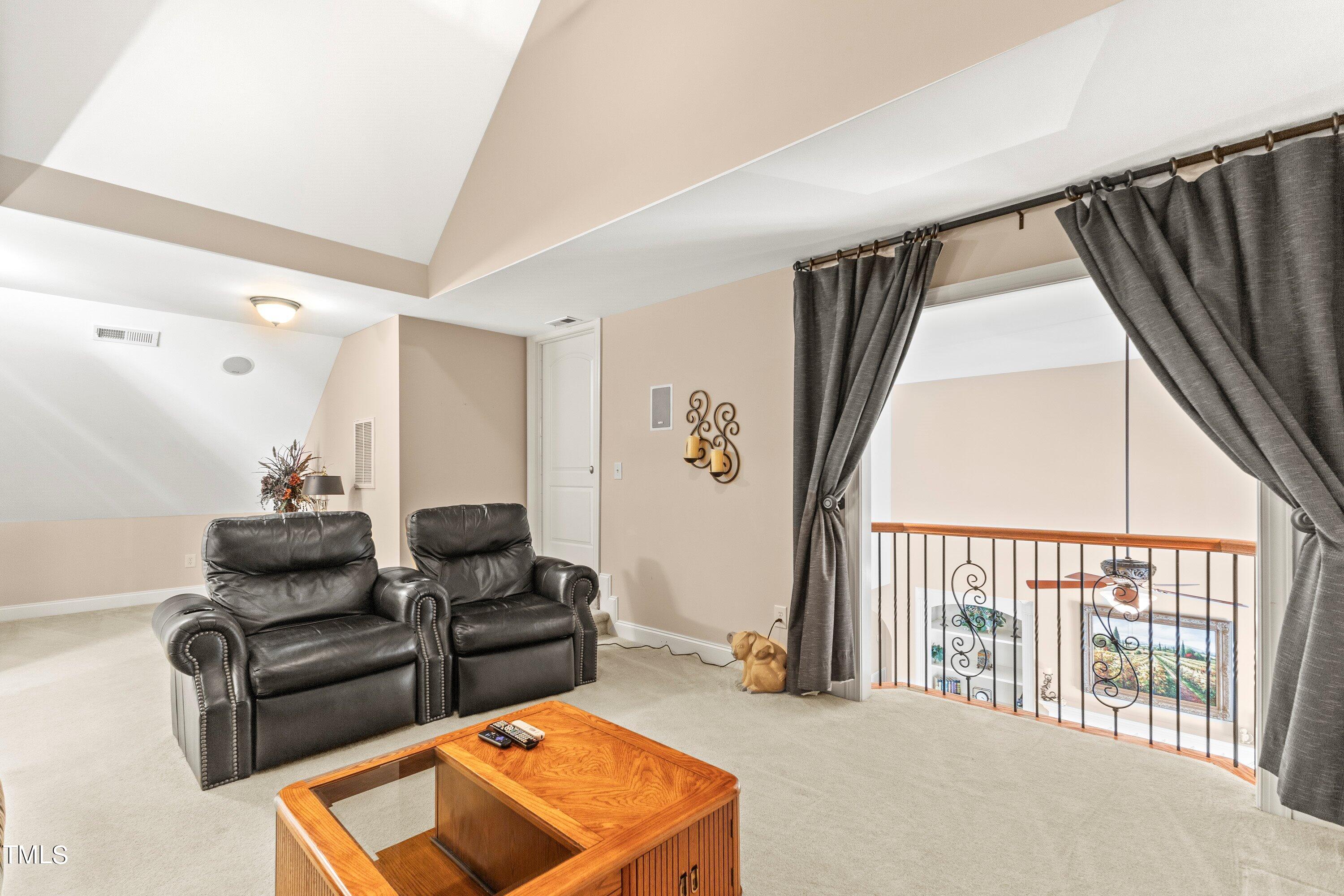 2000 Silverleaf Drive