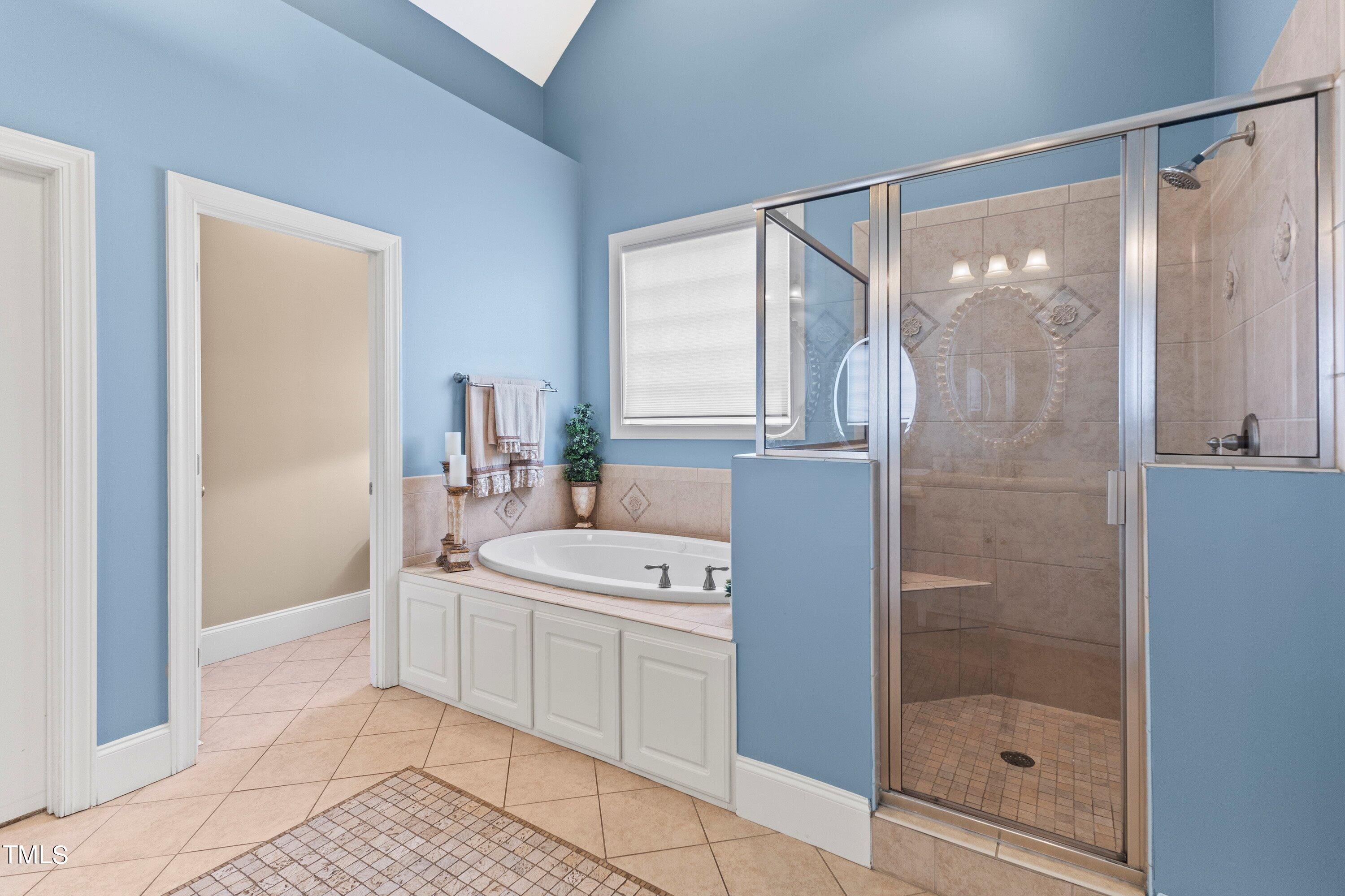 2000 Silverleaf Drive