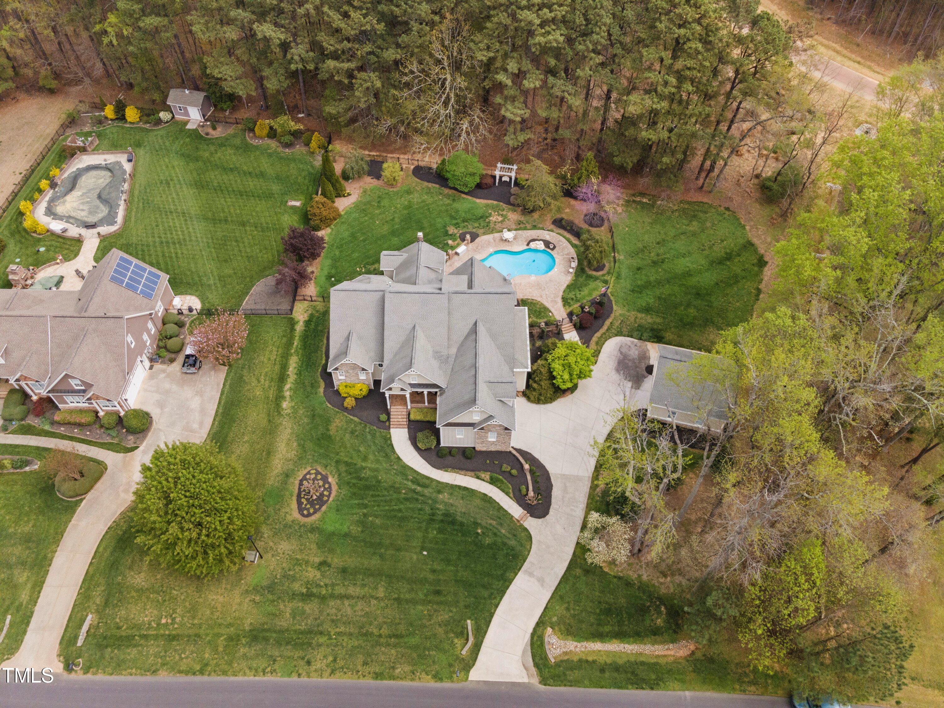 2000 Silverleaf Drive