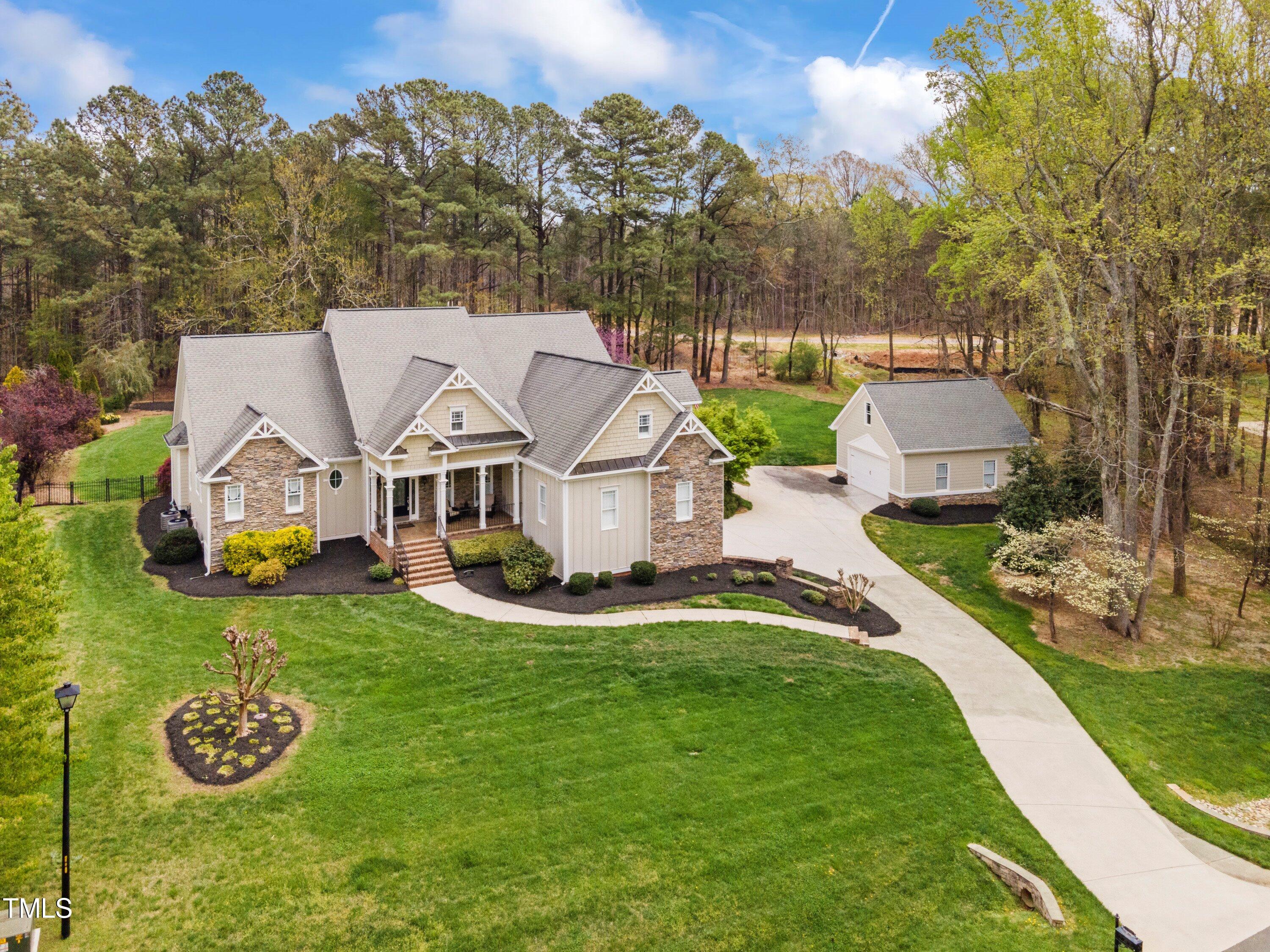2000 Silverleaf Drive