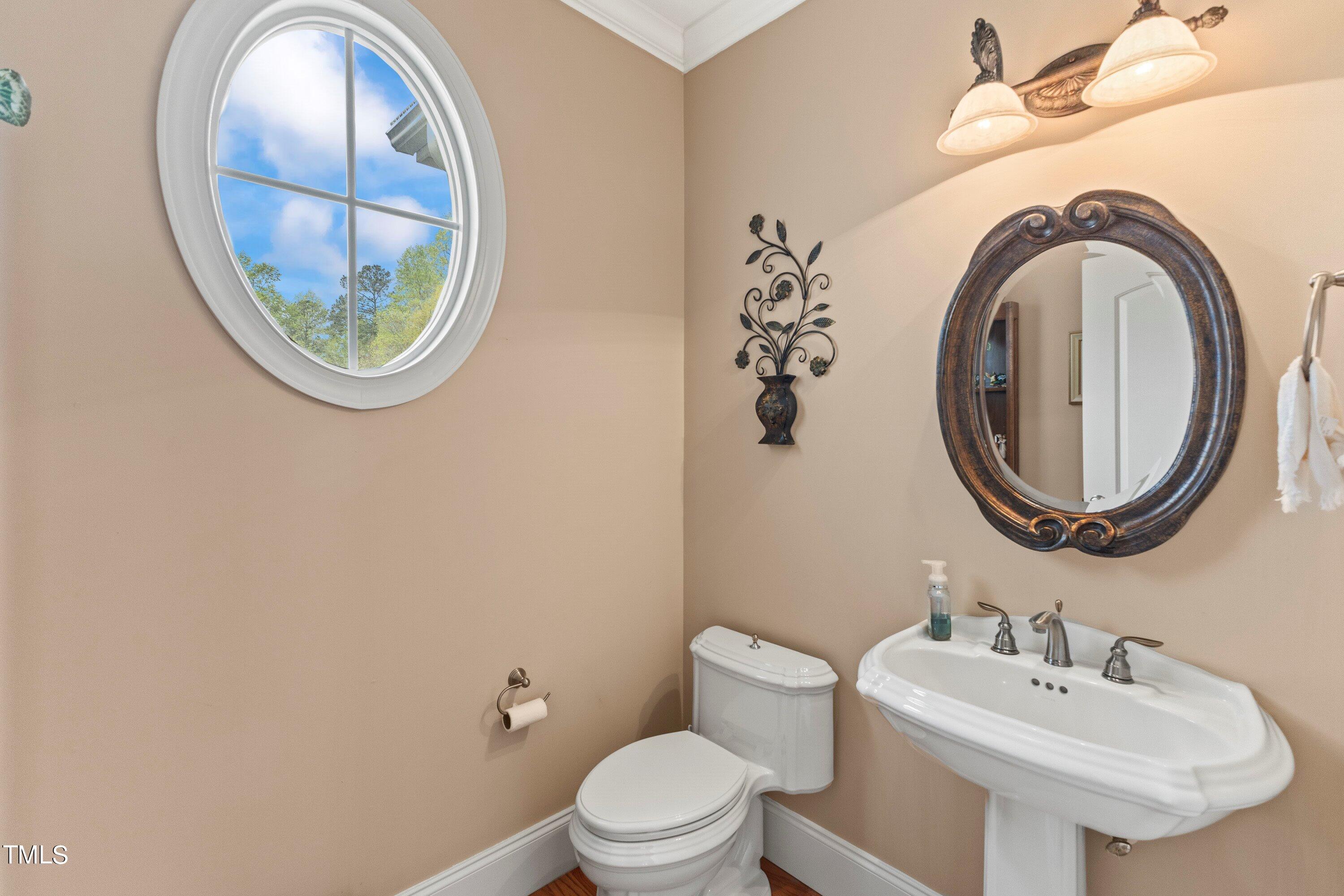 2000 Silverleaf Drive