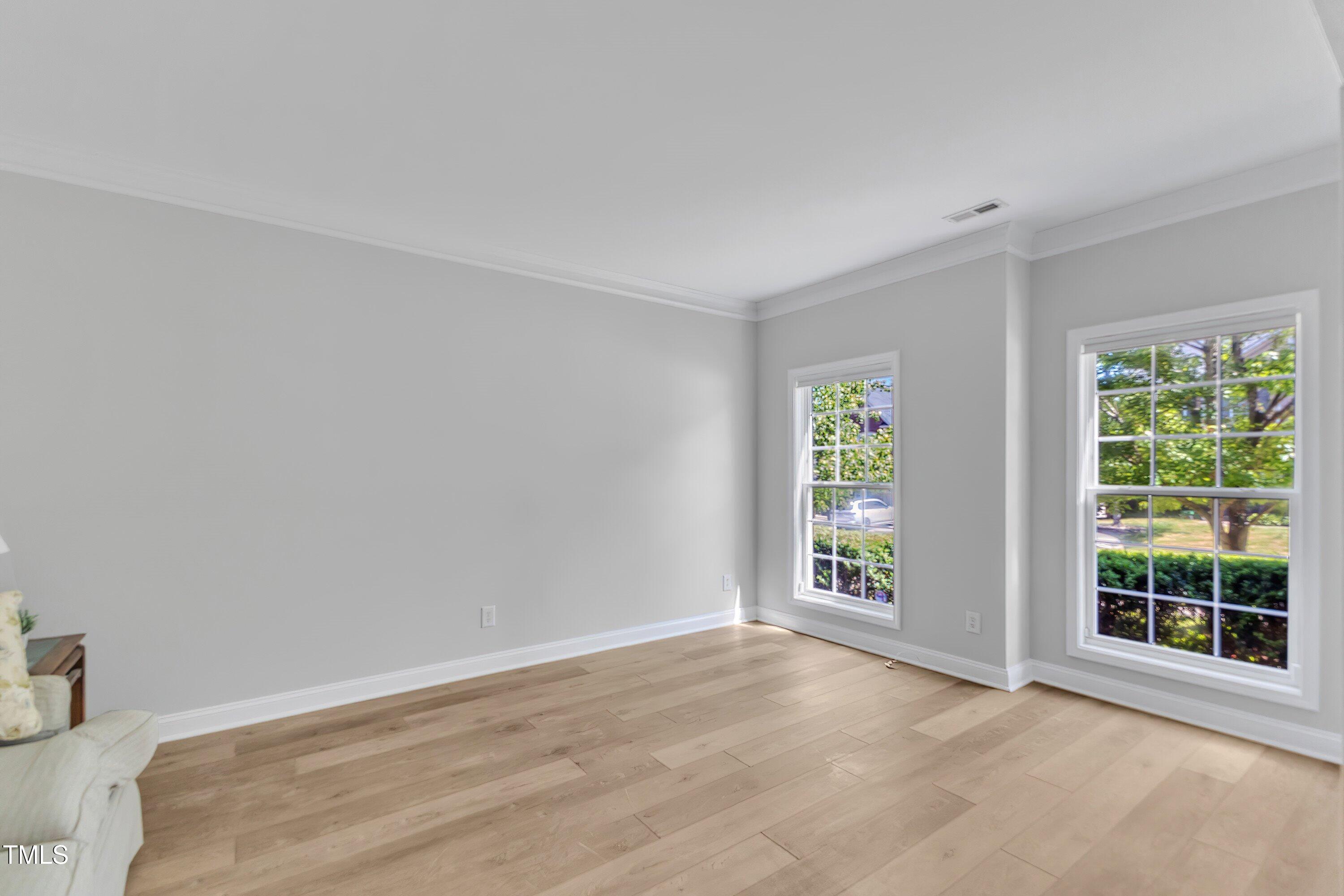 2049 Rainy Lake Street