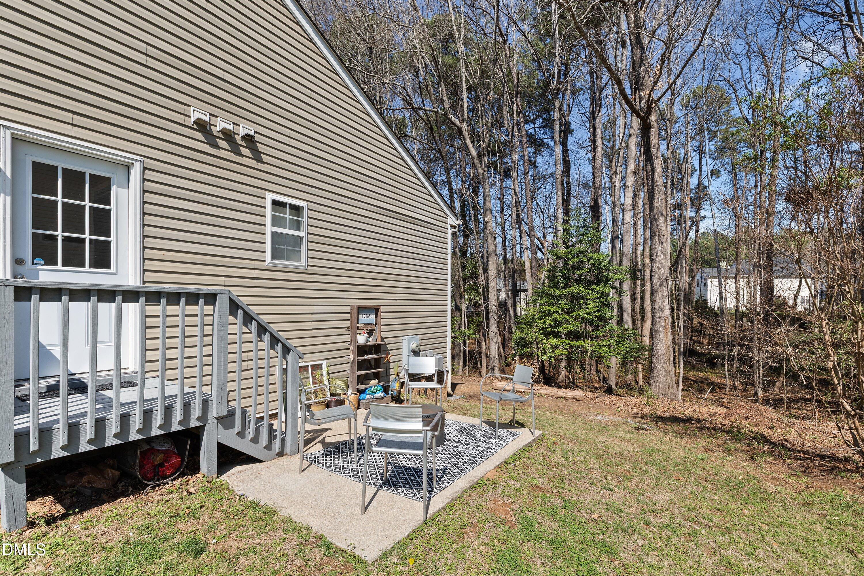 3825 Lodgepole Lane