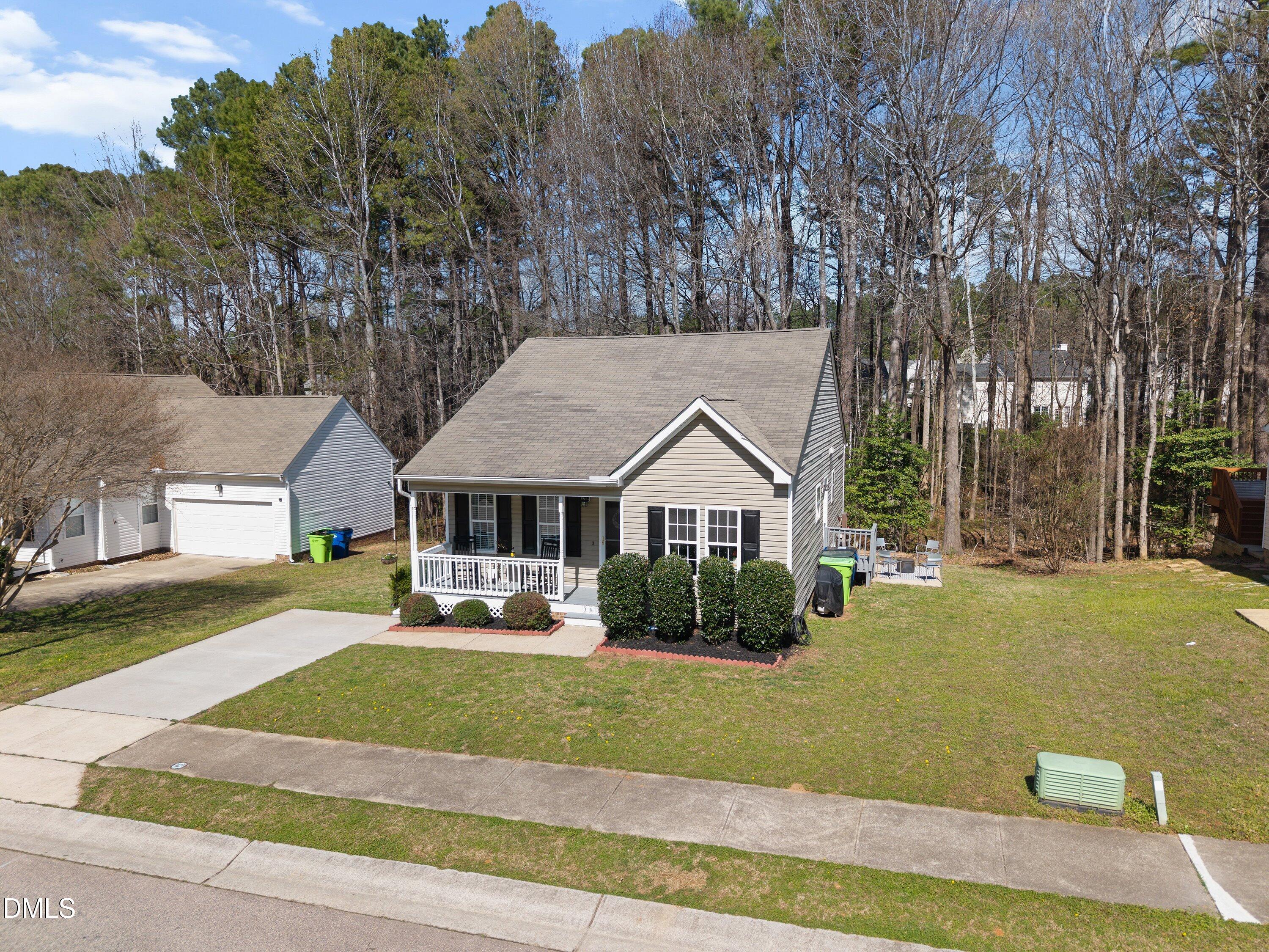 3825 Lodgepole Lane