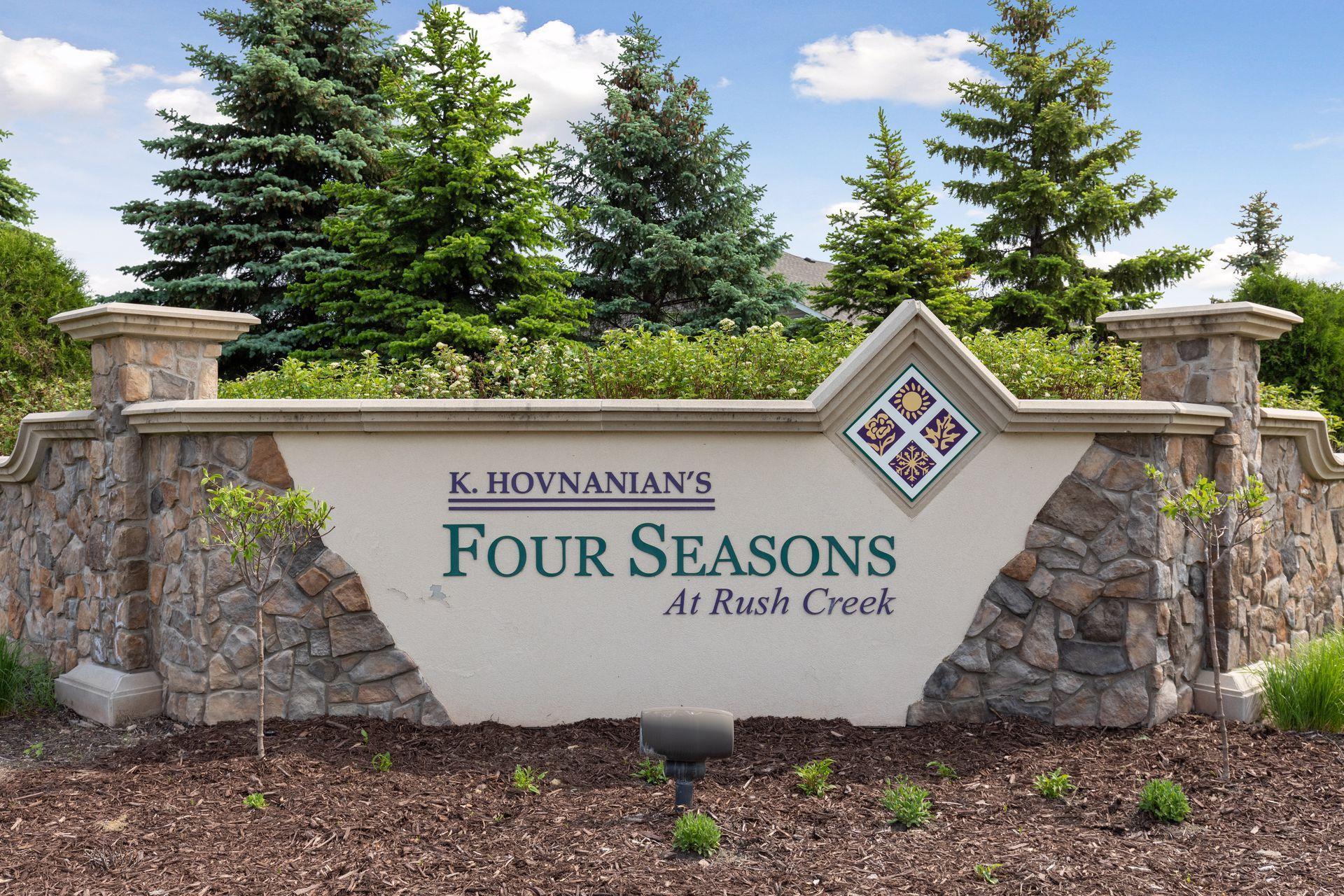 7704 Queensland Lane N