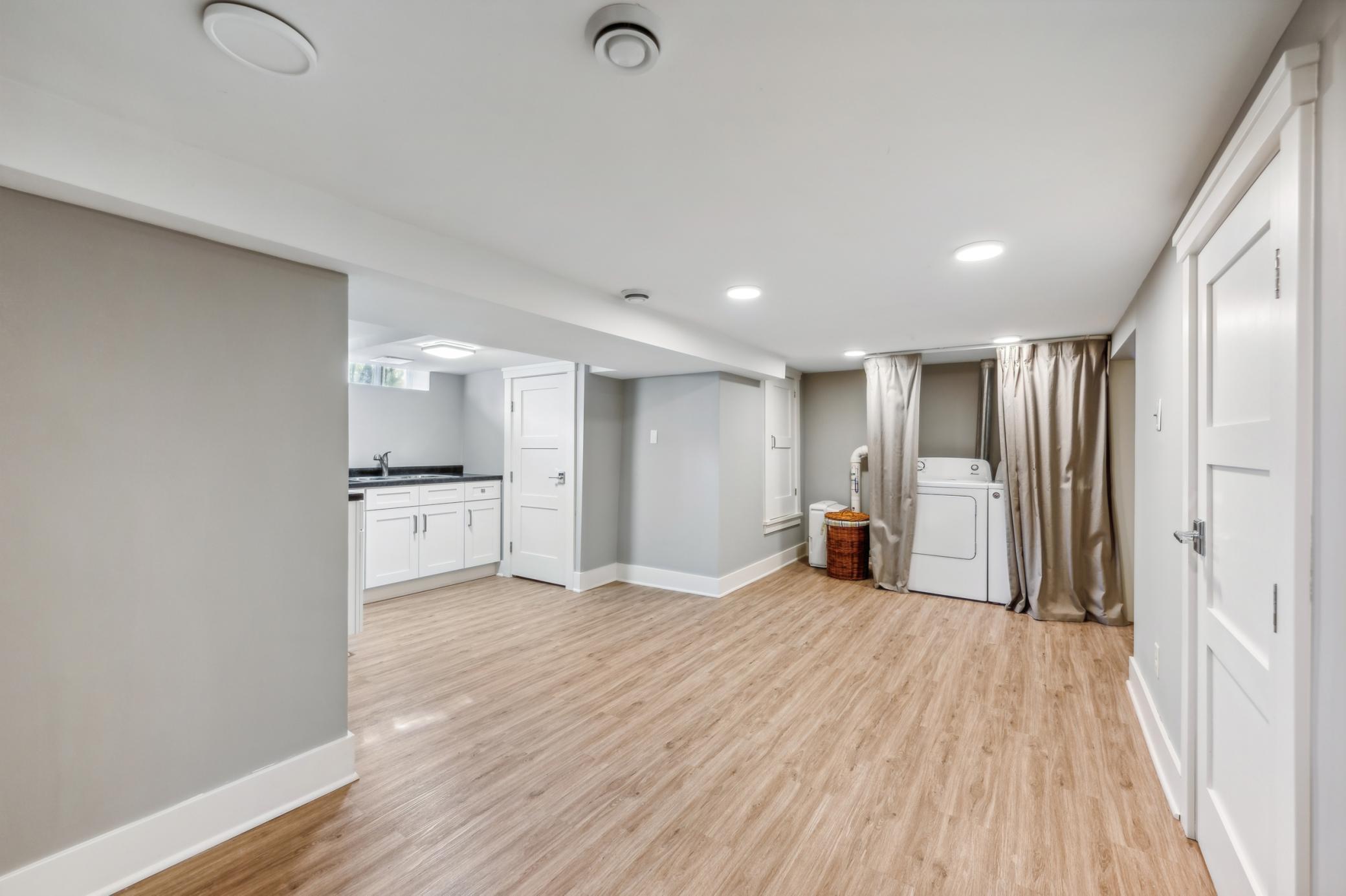 5109 Independence Street