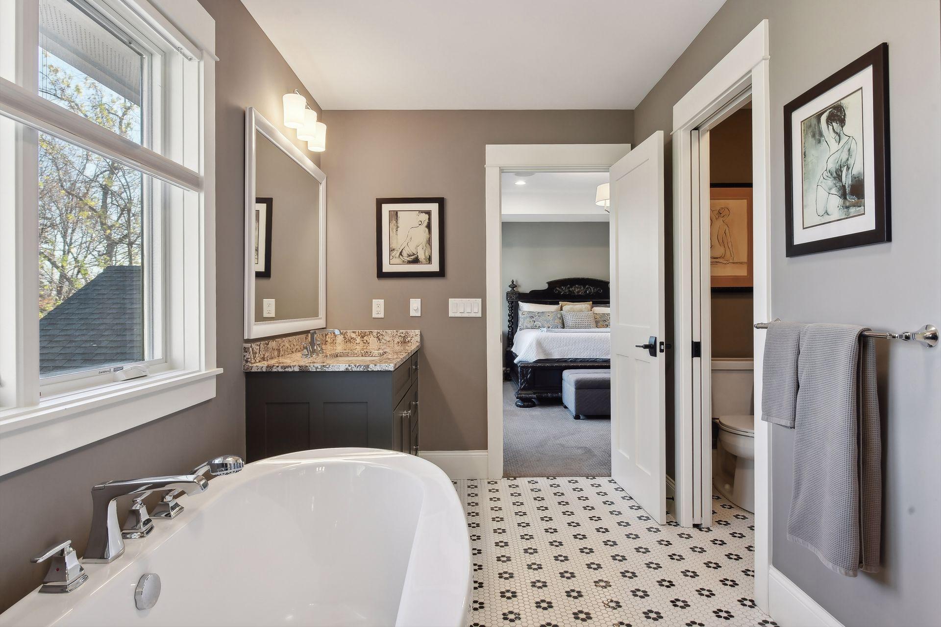 570 Orono Orchards Road S