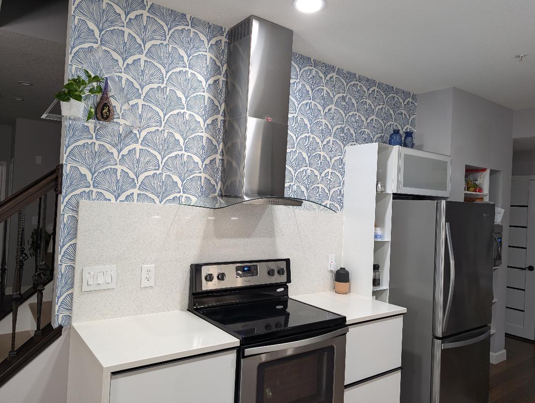 5010 Holly Lane N Unit: 1203