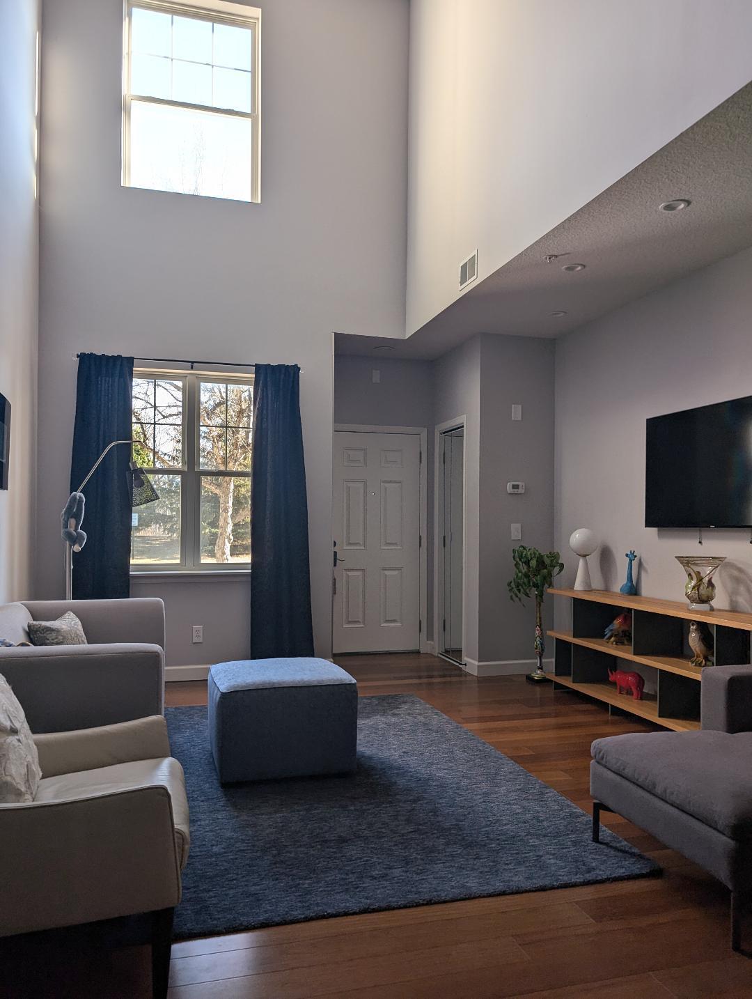 5010 Holly Lane N Unit: 1203