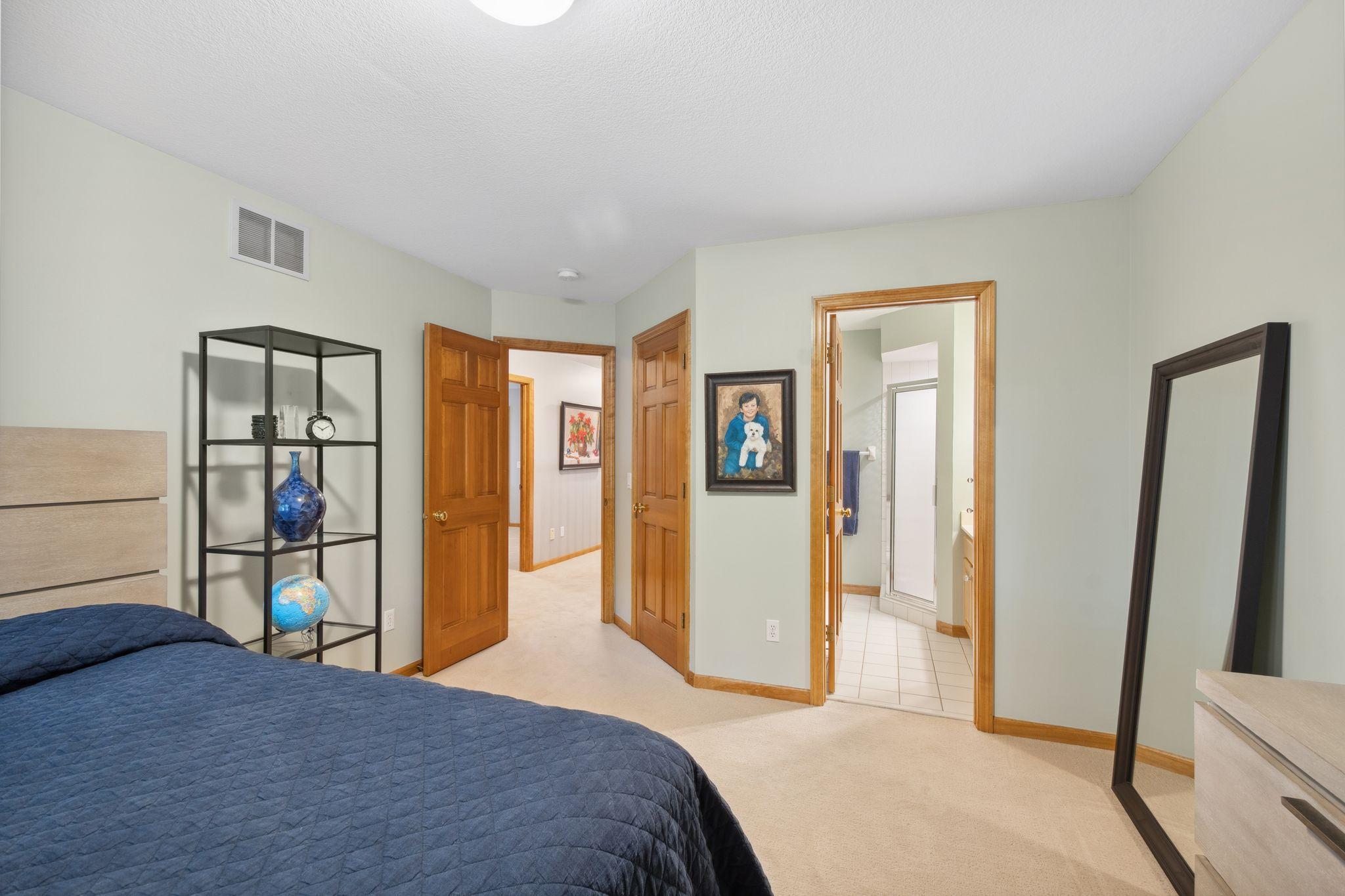 6331 Summit Circle