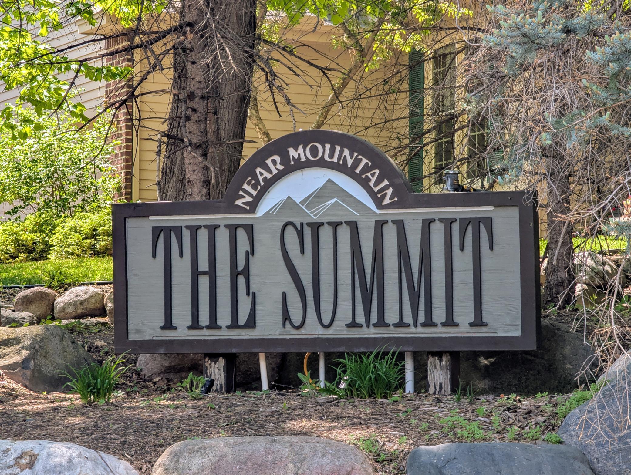 6331 Summit Circle