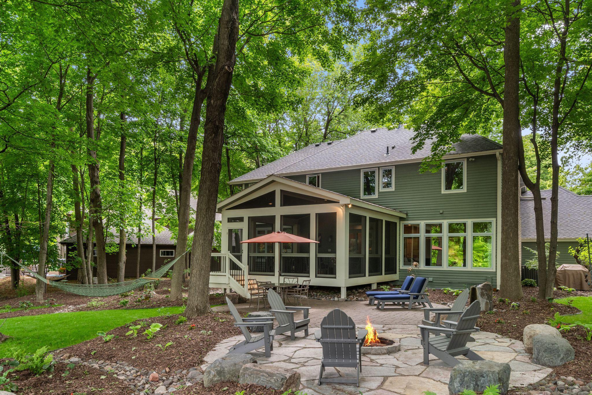 6331 Summit Circle