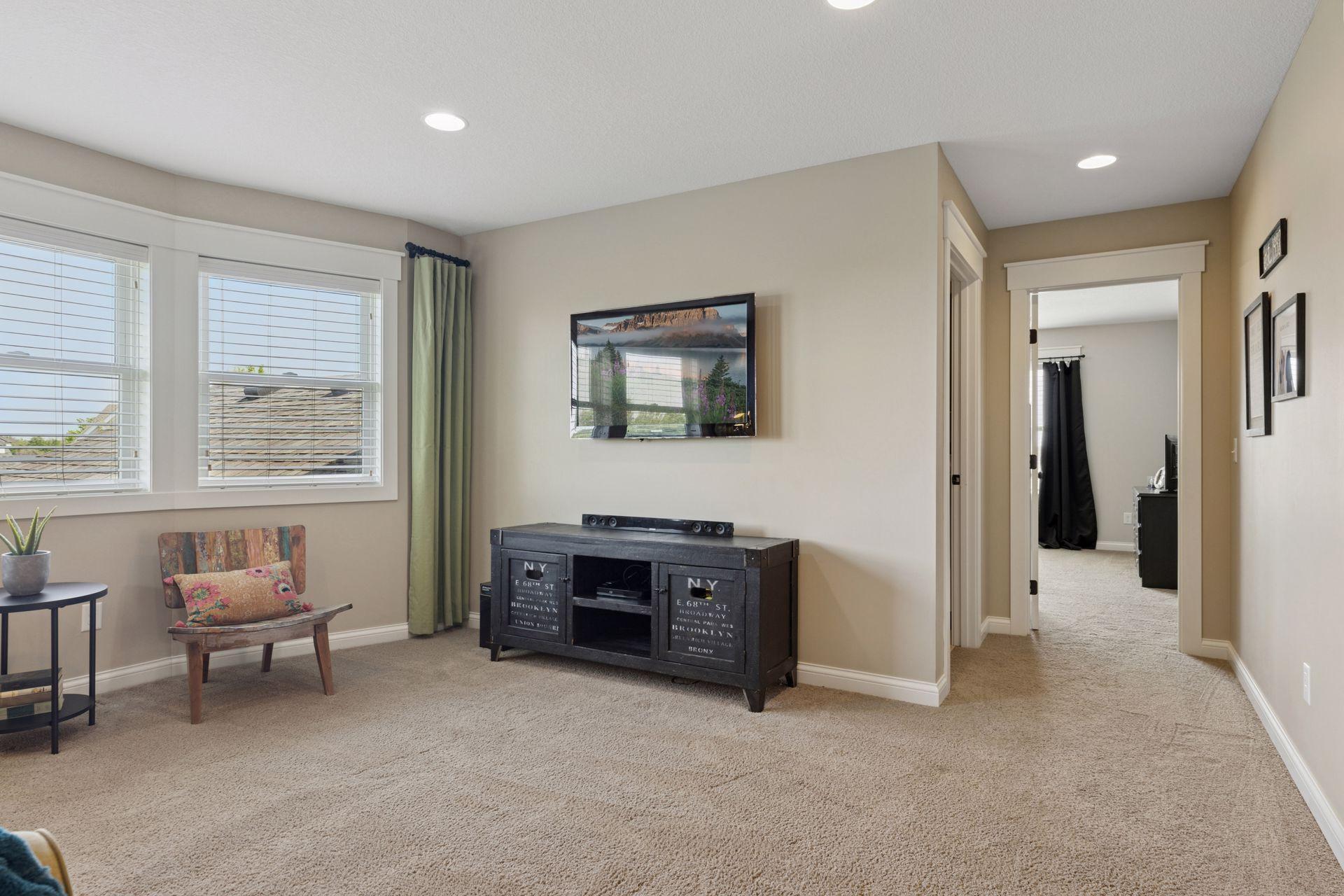 4475 Bluebell Trail S