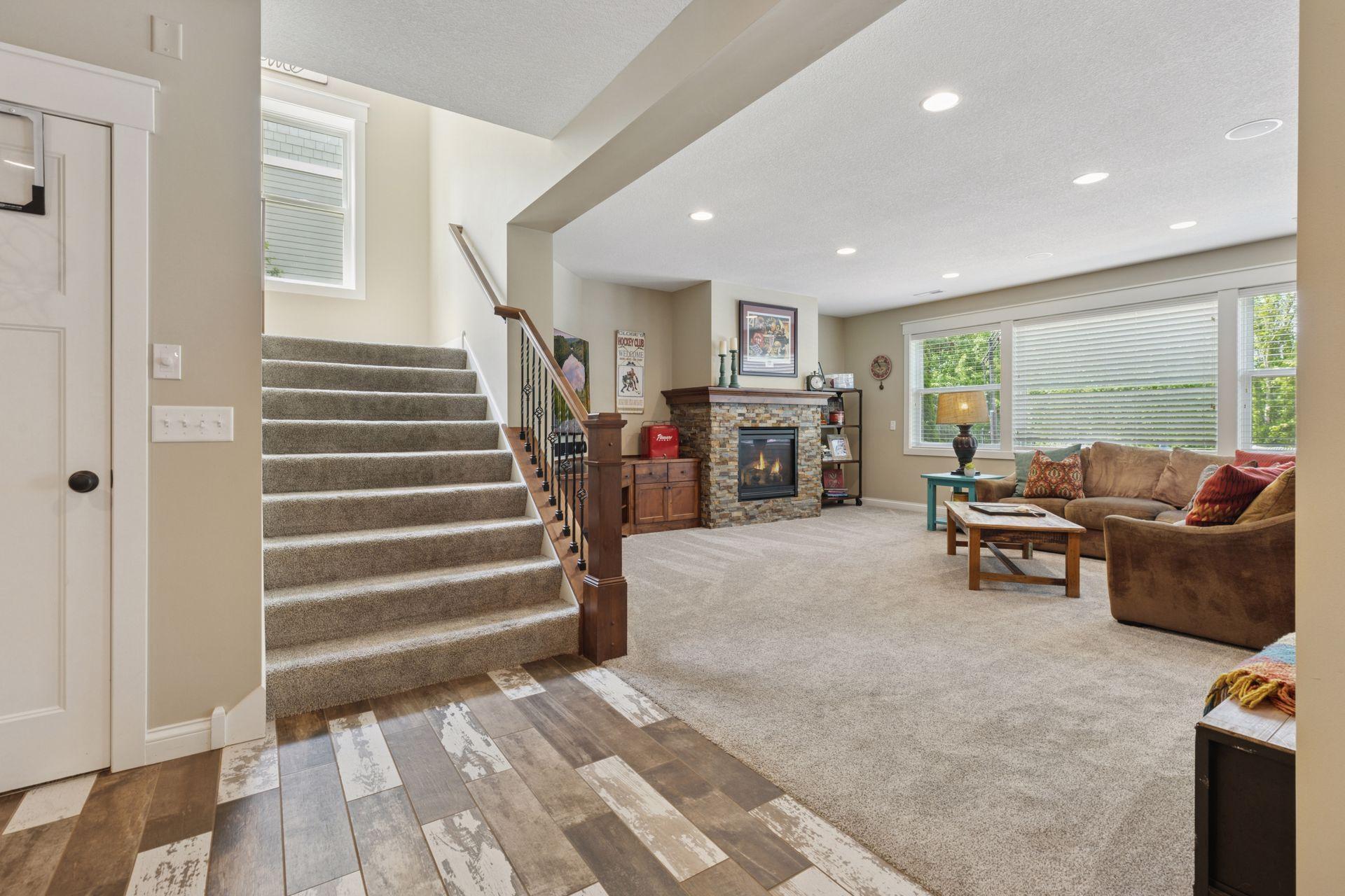 4475 Bluebell Trail S