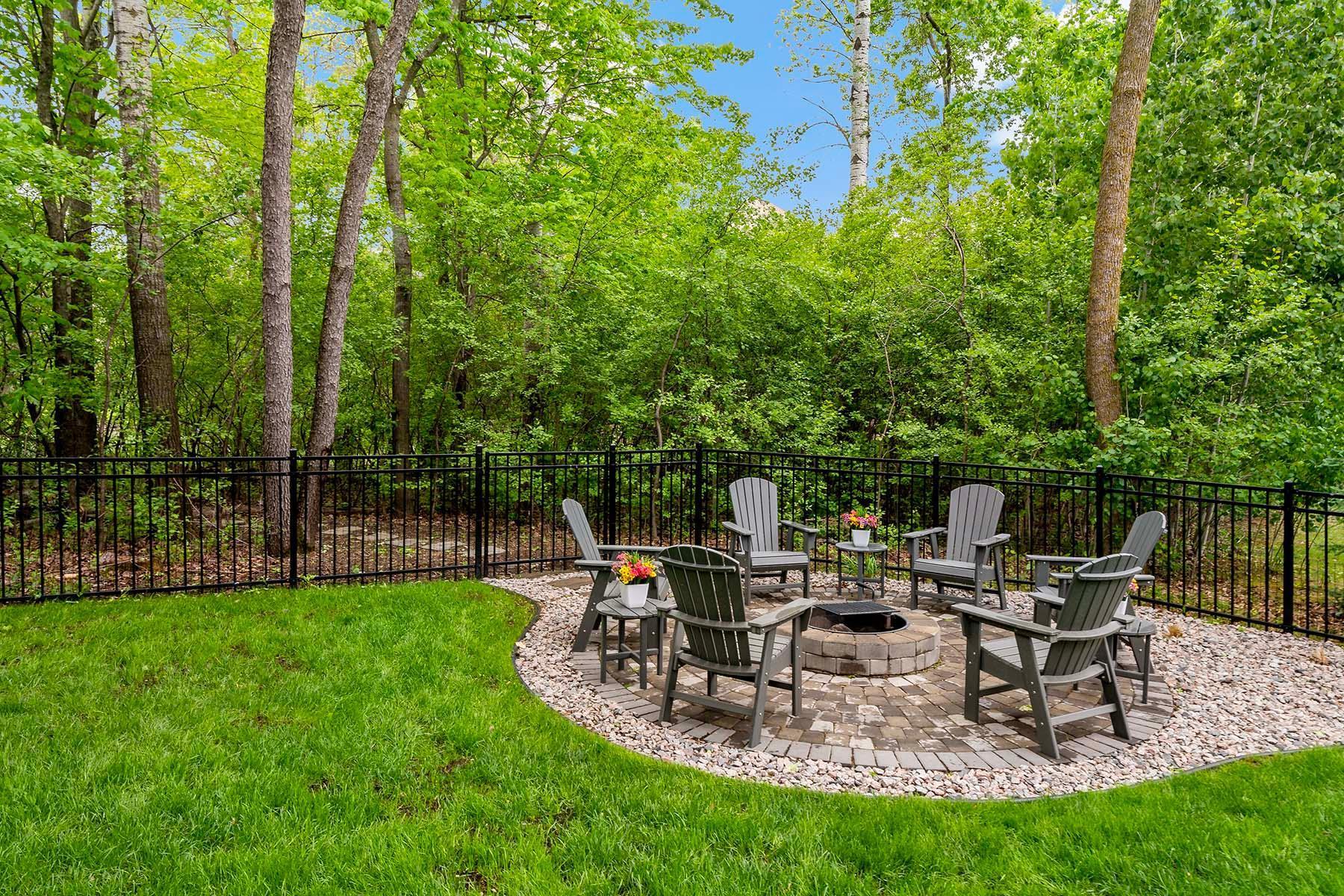 5315 Ranchview Lane N