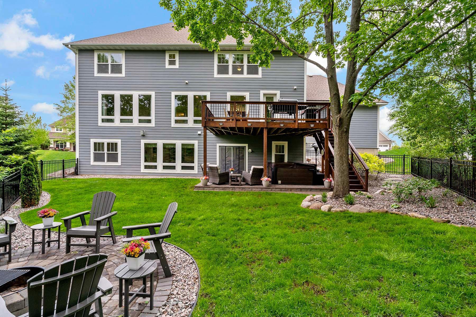 5315 Ranchview Lane N