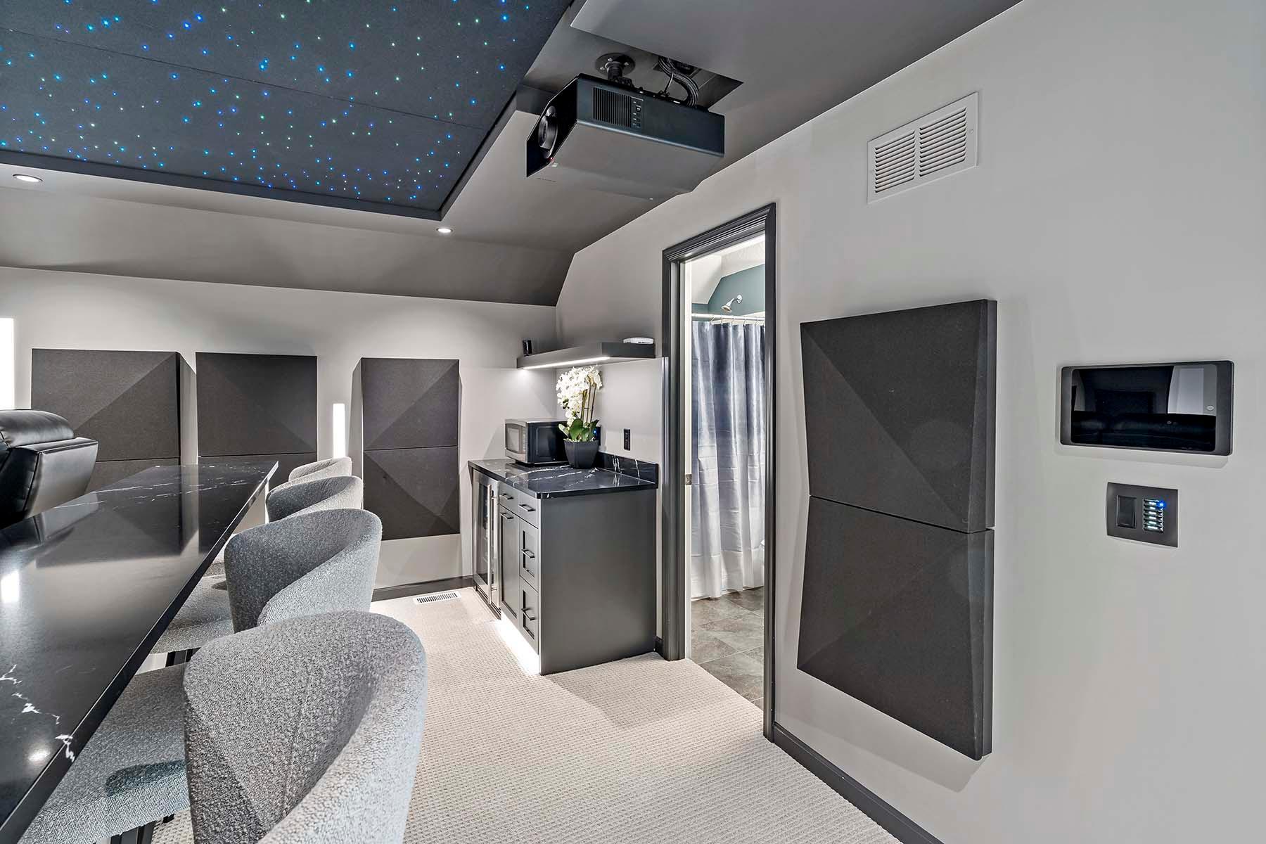 5315 Ranchview Lane N