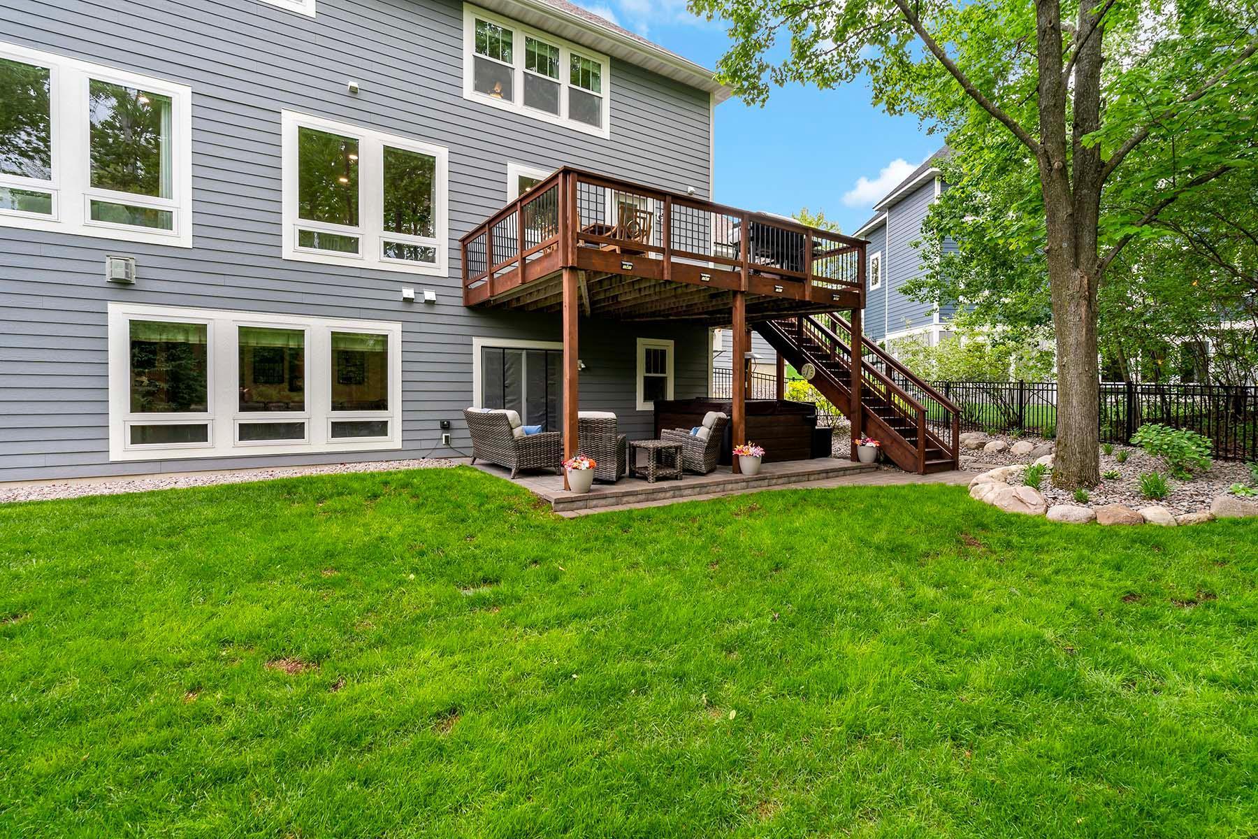 5315 Ranchview Lane N