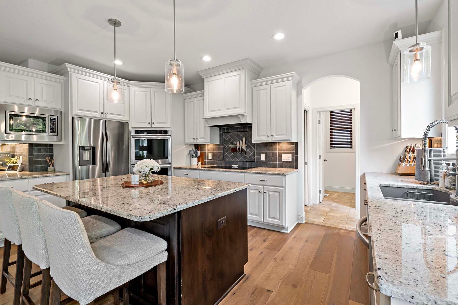 5315 Ranchview Lane N