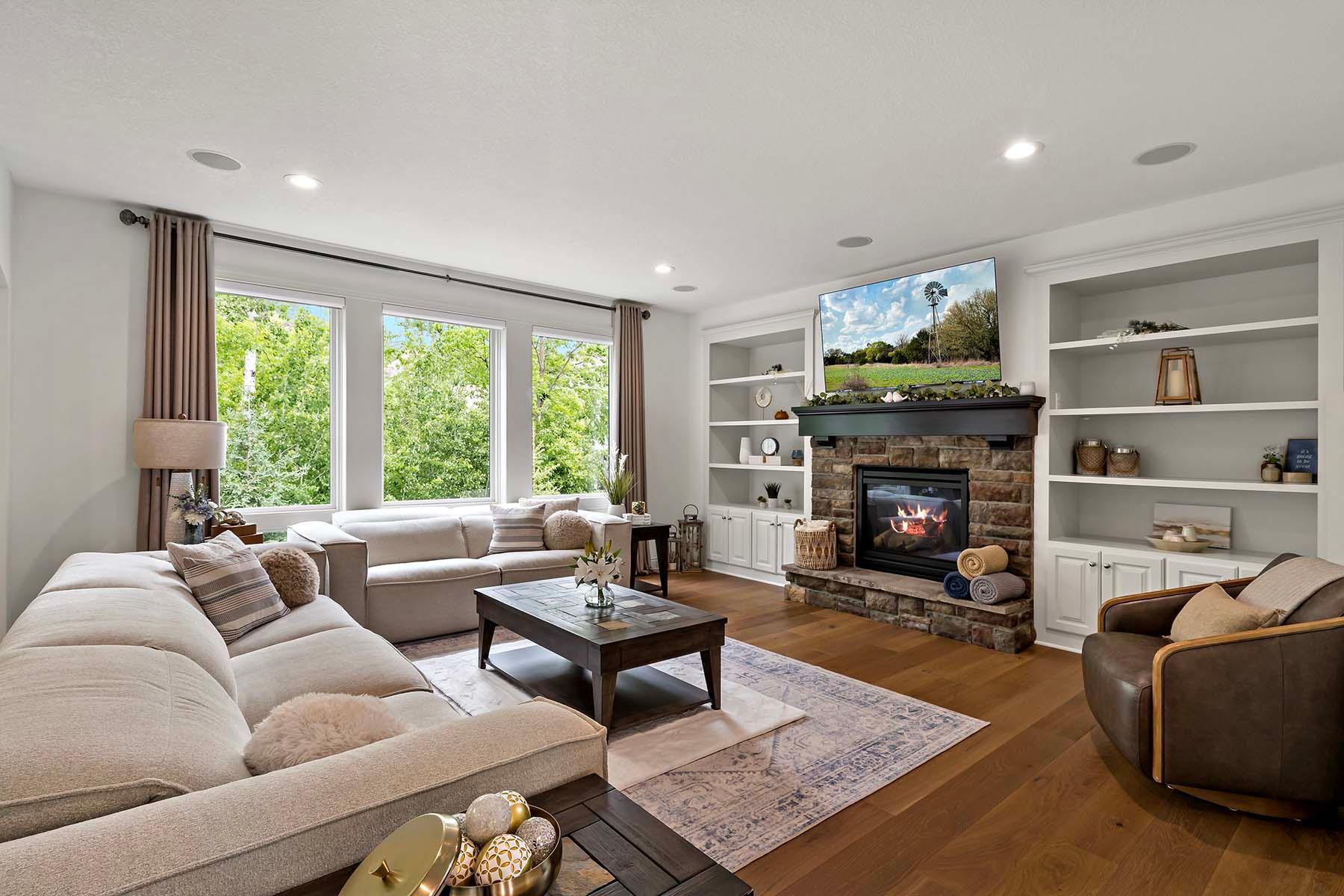 5315 Ranchview Lane N