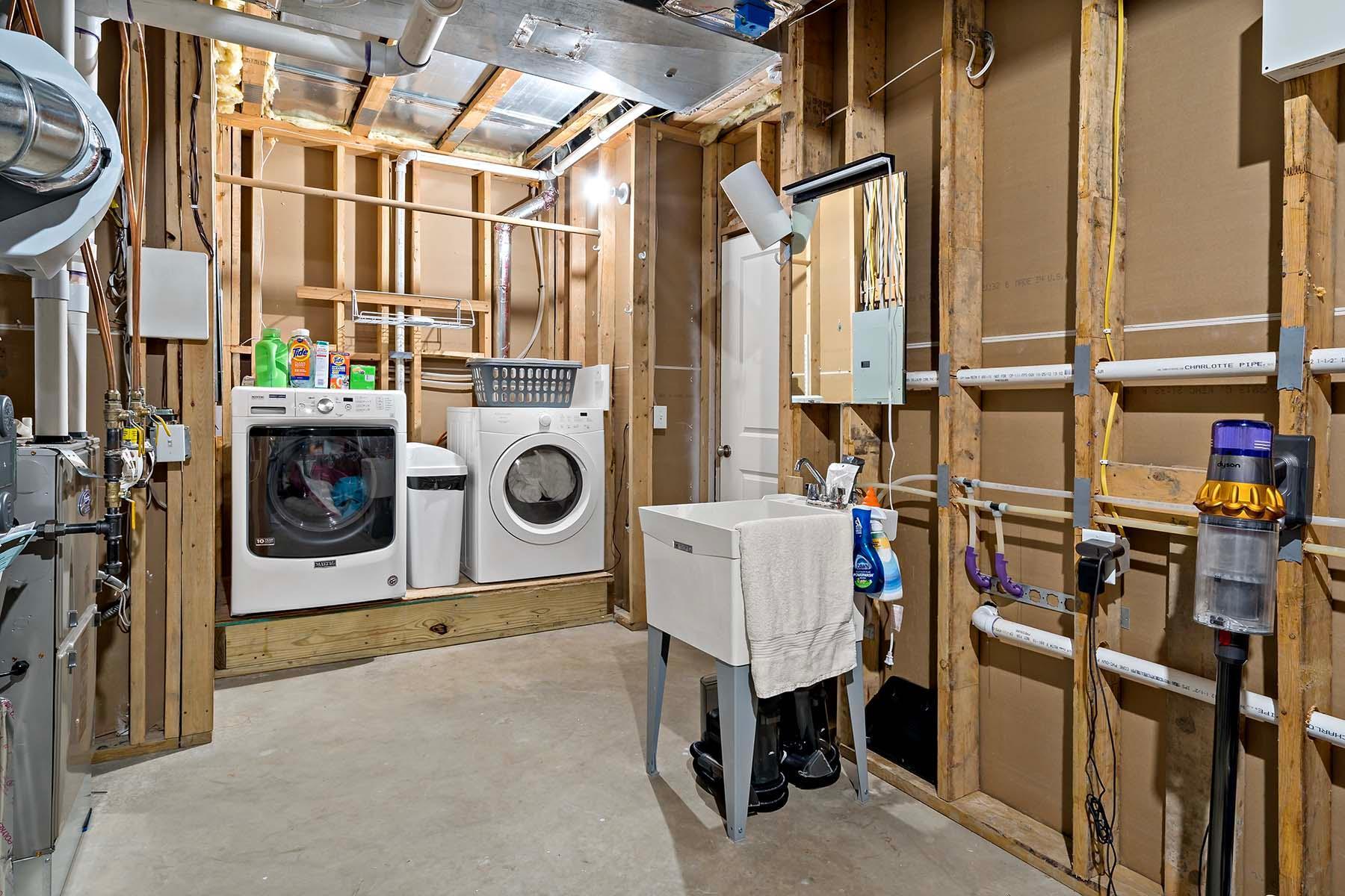 5315 Ranchview Lane N