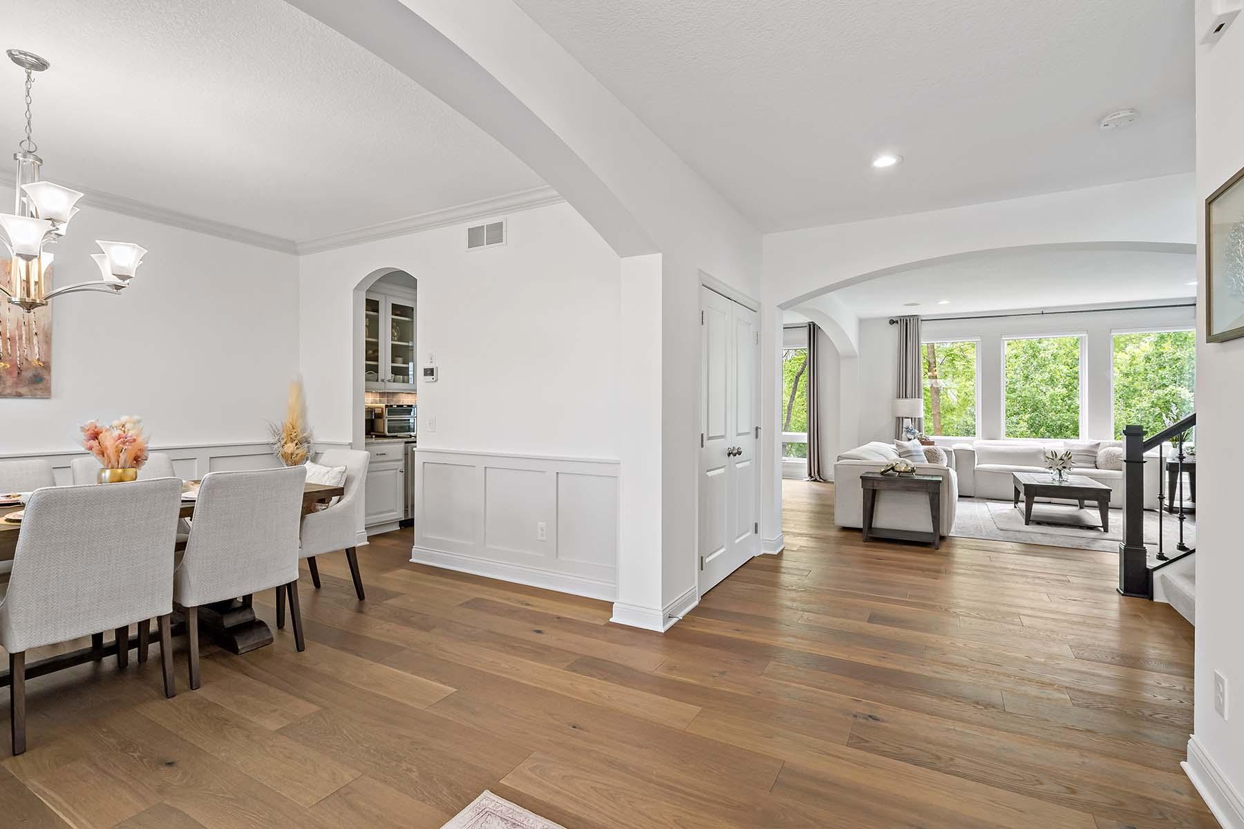 5315 Ranchview Lane N