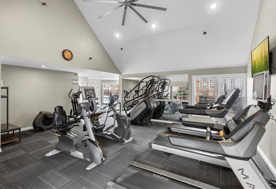 6048 Chasewood Parkway Unit: 204