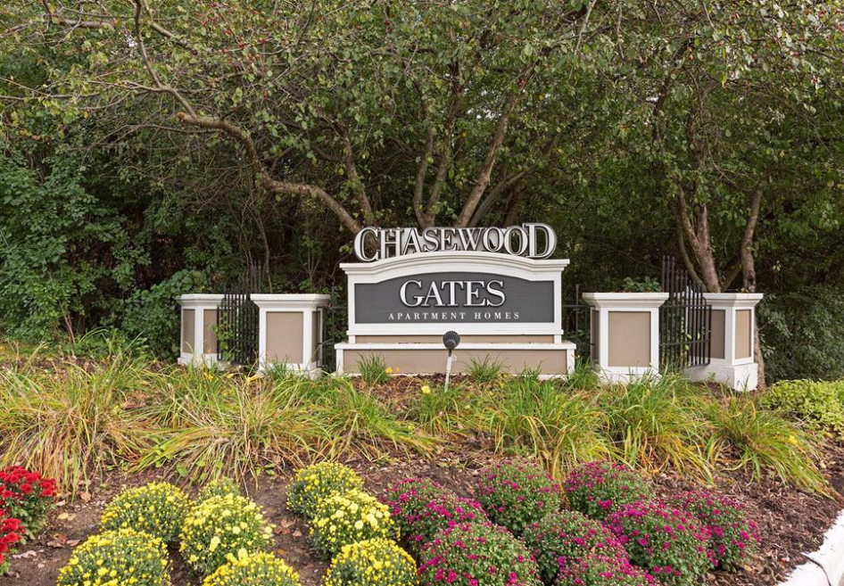 6048 Chasewood Parkway Unit: 204