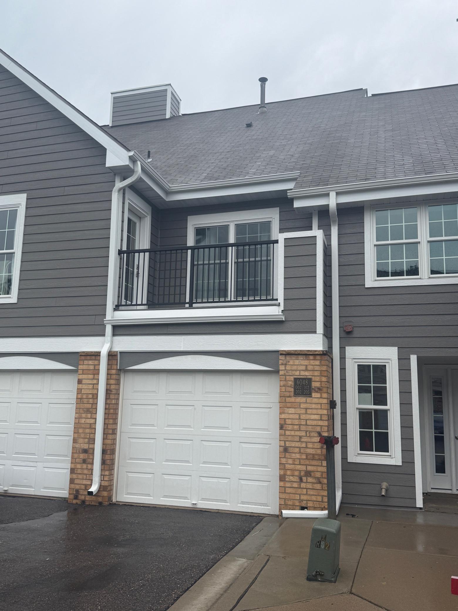 6048 Chasewood Parkway Unit: 204