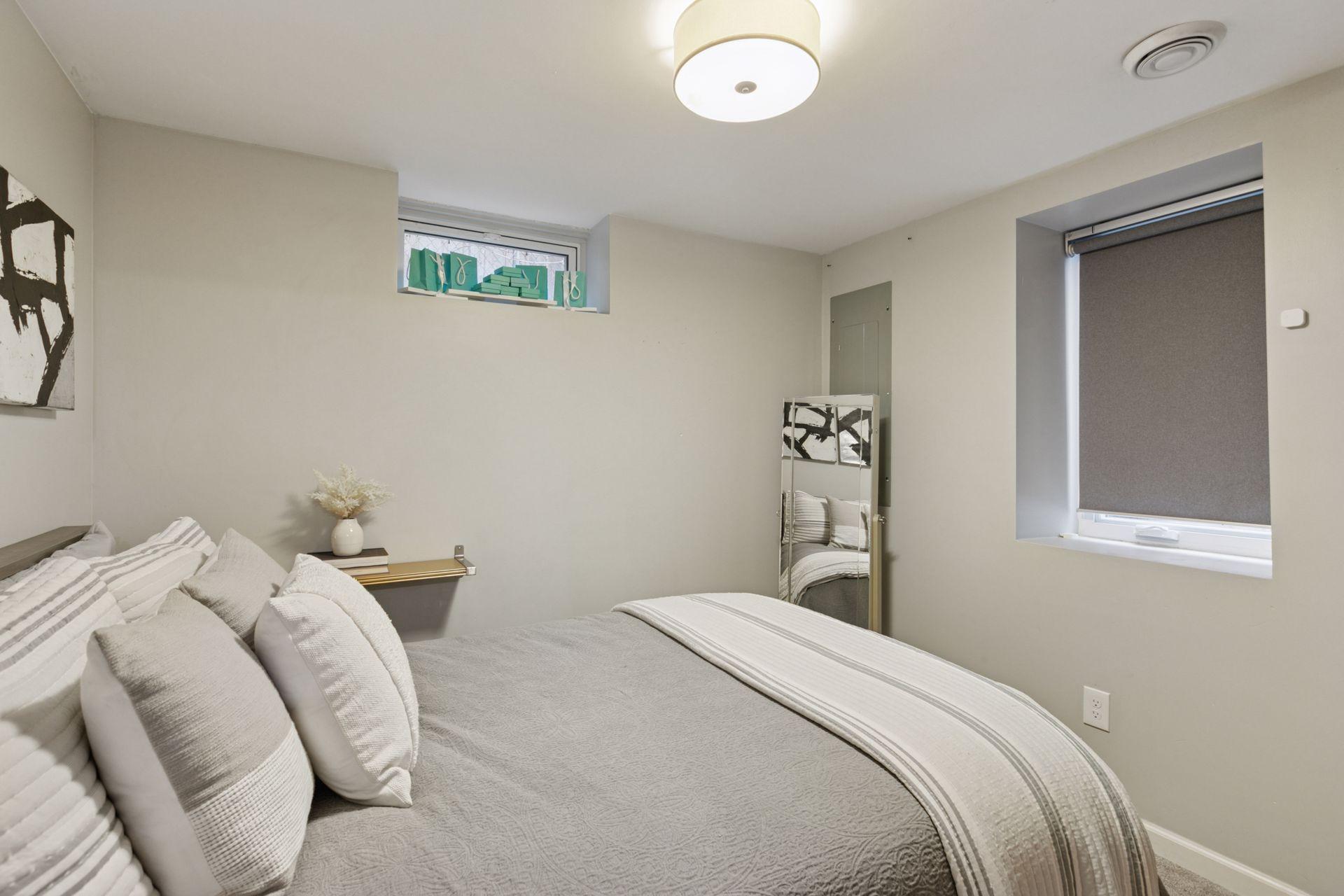 5217 France Avenue S