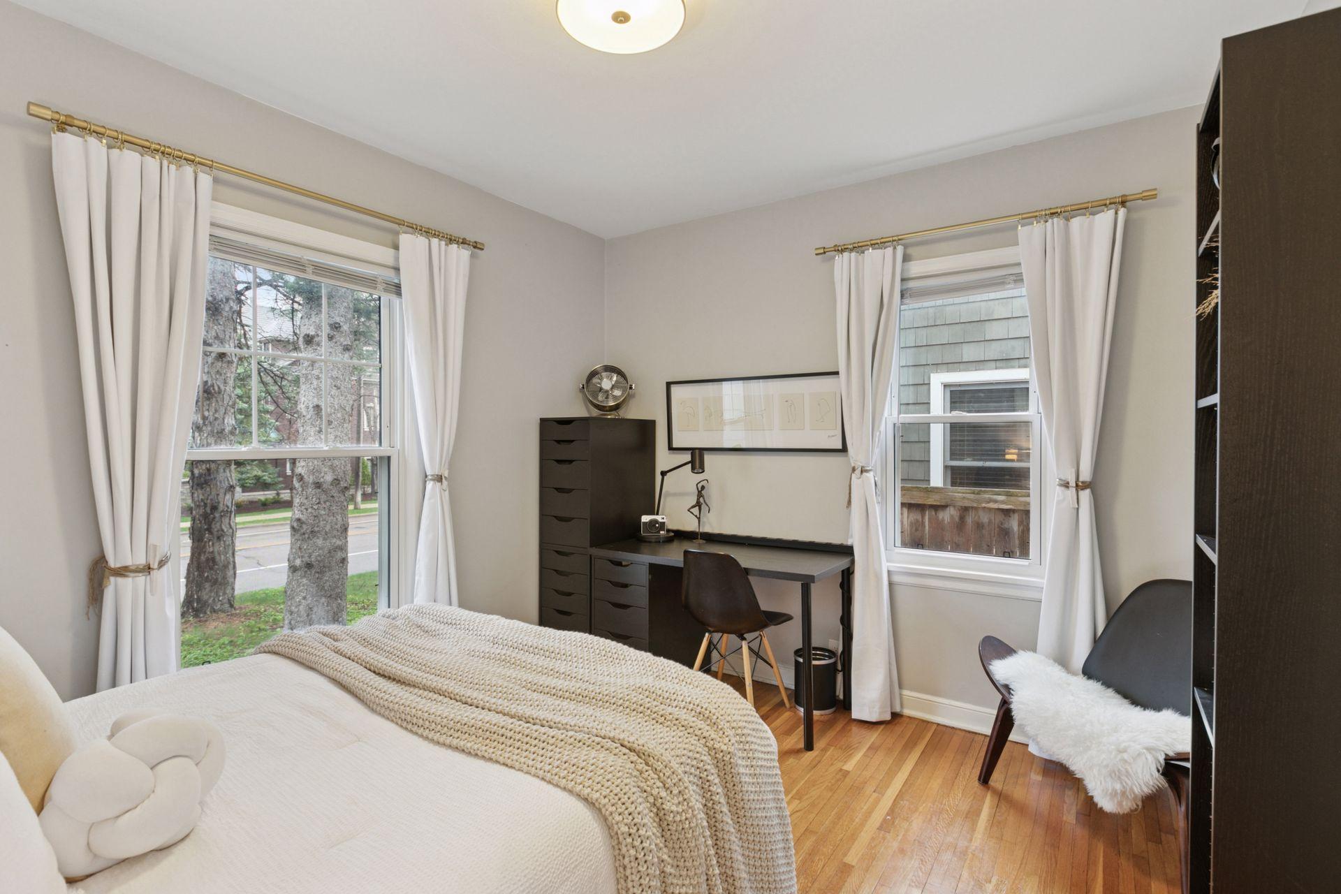 5217 France Avenue S