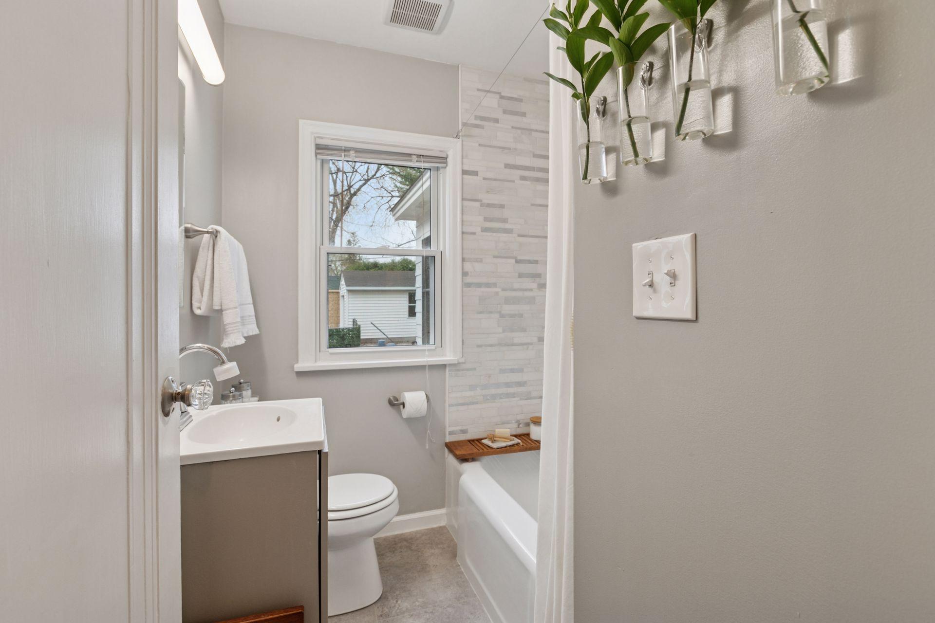 5217 France Avenue S