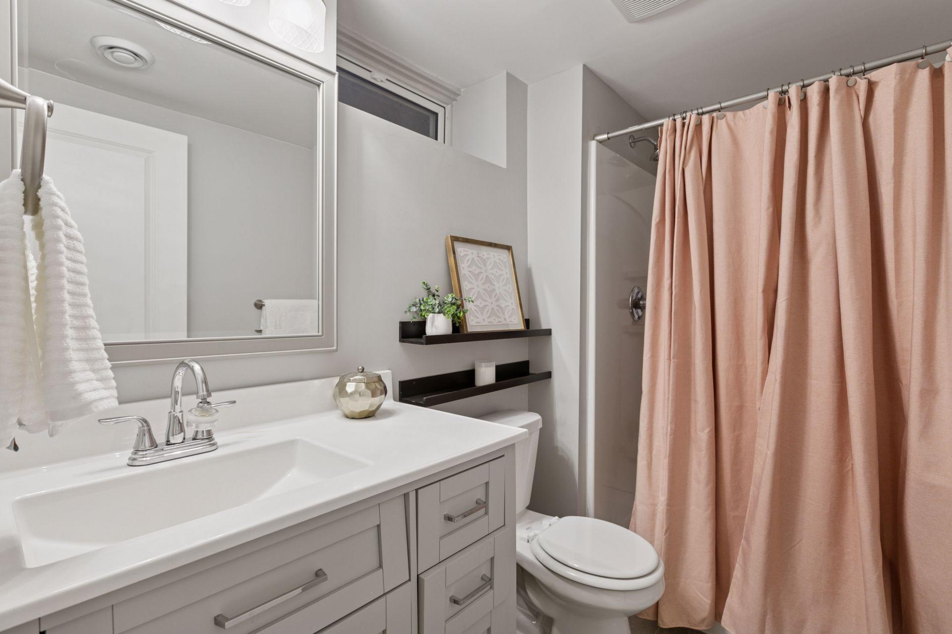 5217 France Avenue S