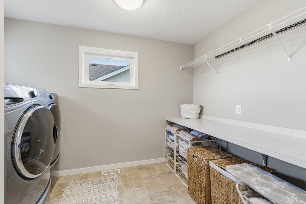 8215 Deerwood Lane N