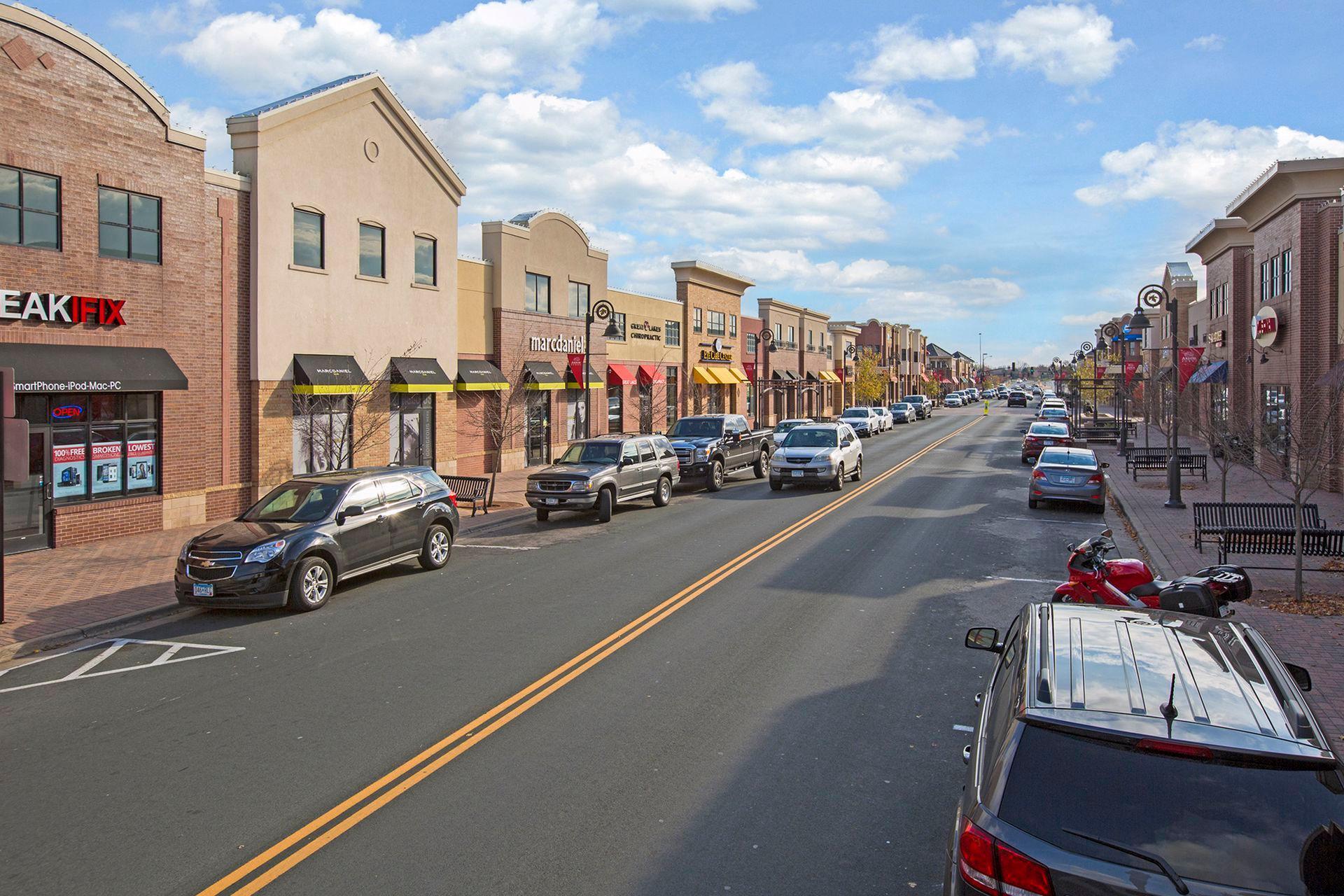 8215 Deerwood Lane N