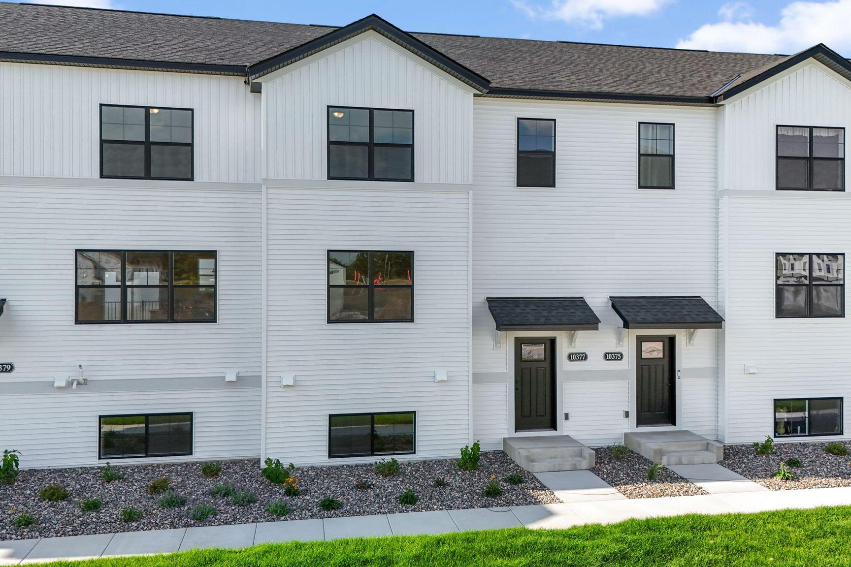 10377 Birchwood Circle