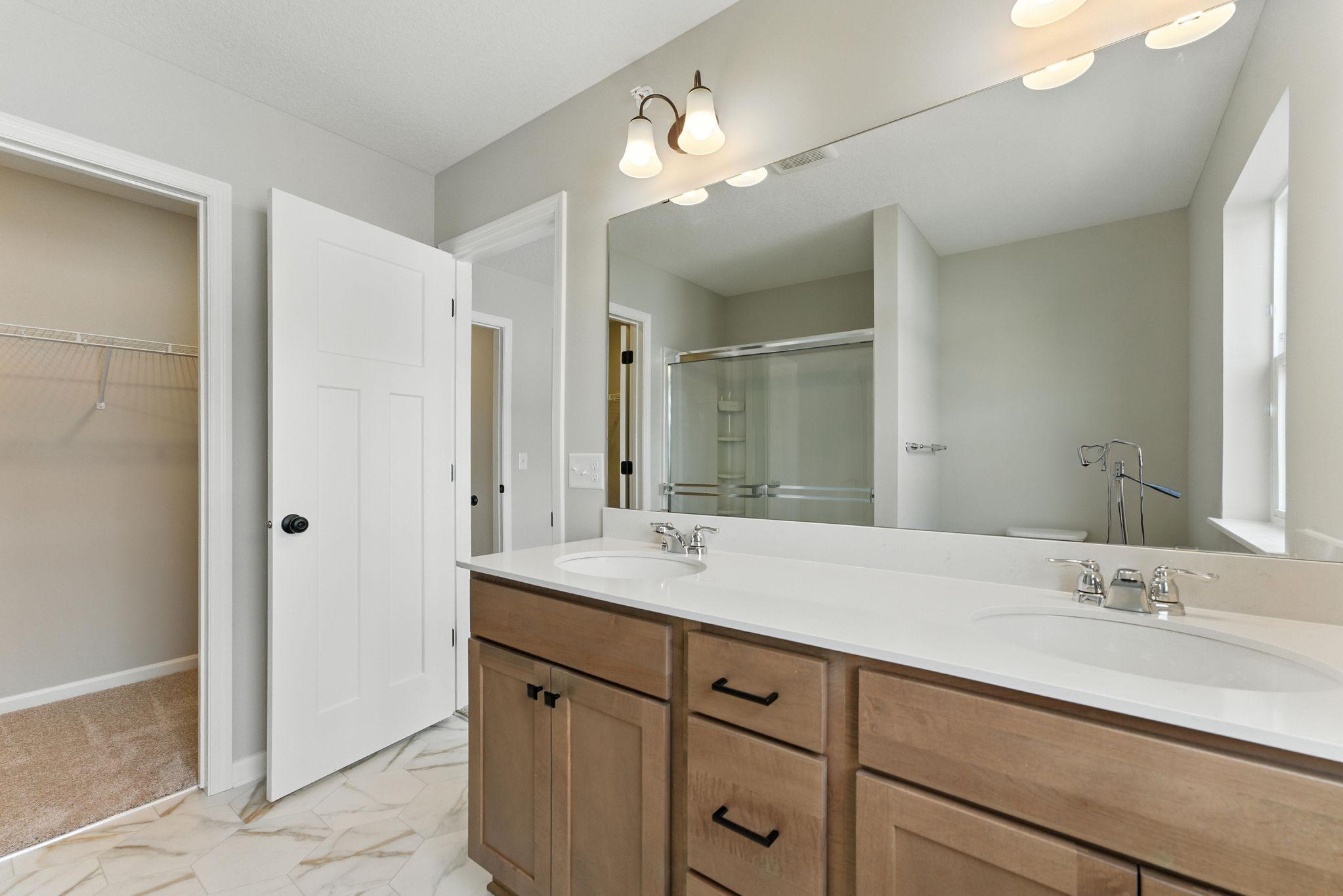 10377 Birchwood Circle