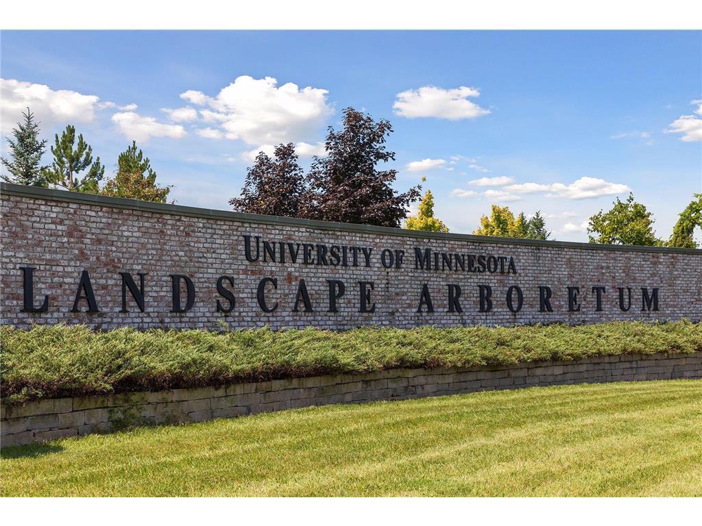 10377 Birchwood Circle