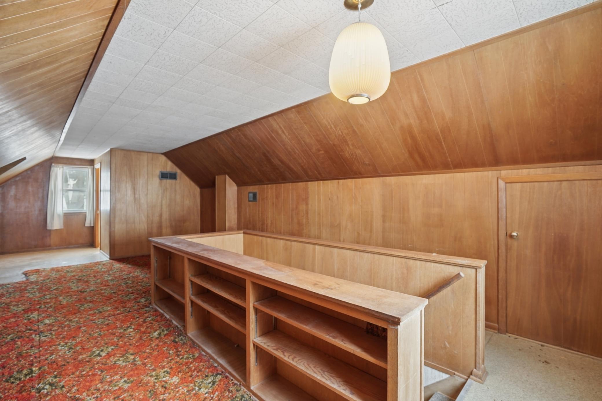 5717 Grandview Boulevard