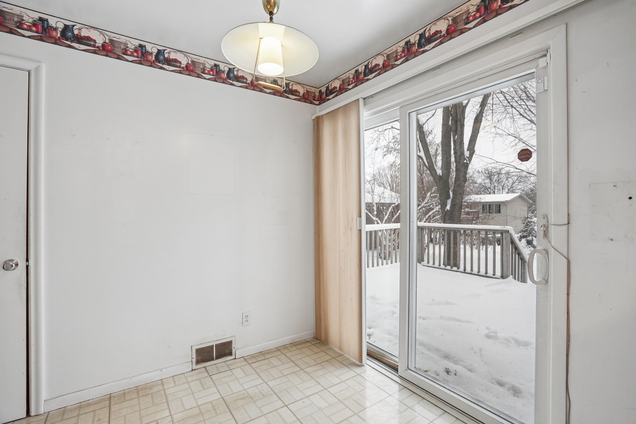 5717 Grandview Boulevard