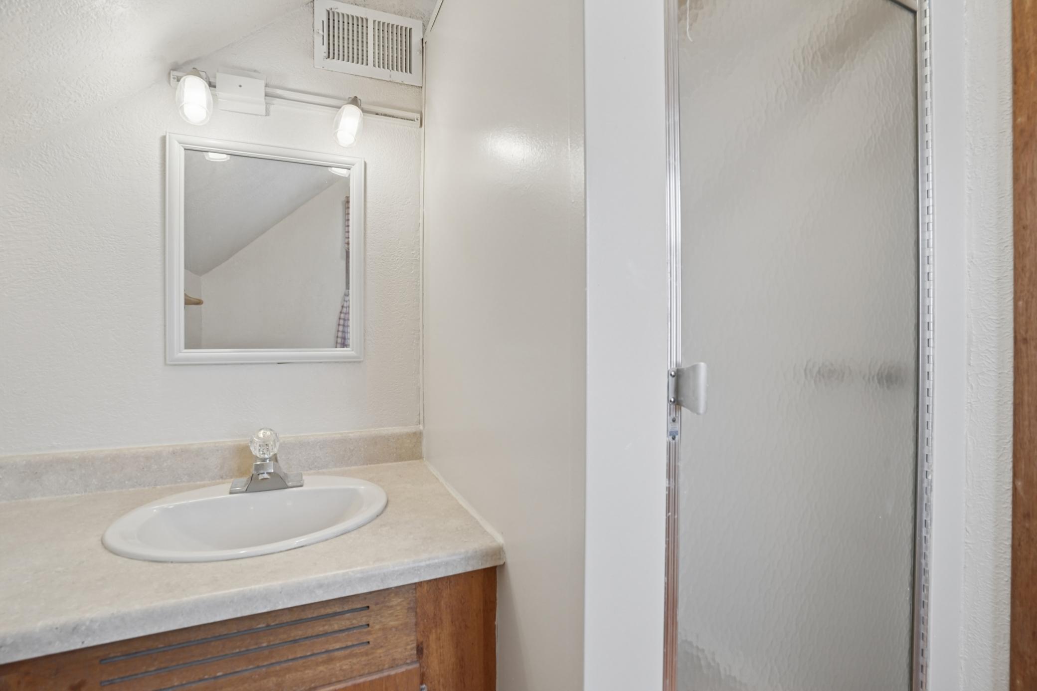 5717 Grandview Boulevard