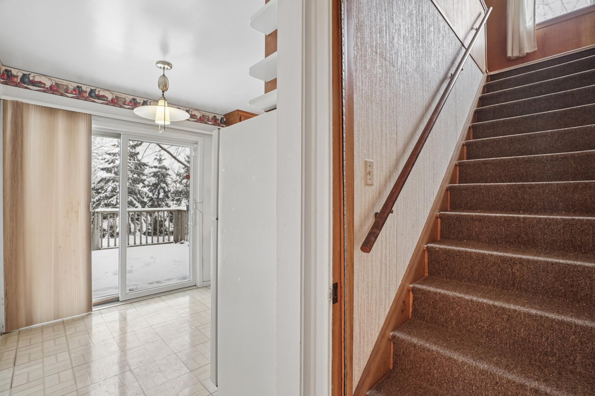 5717 Grandview Boulevard