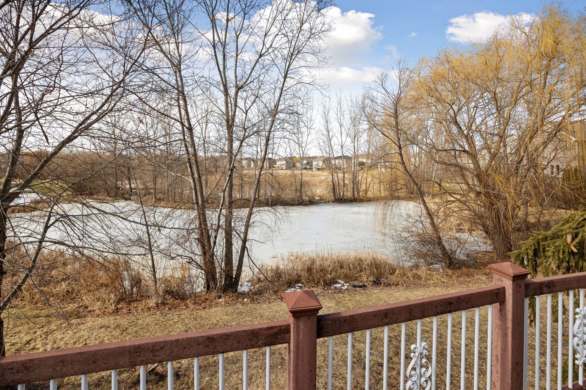 6233 Urbandale Lane N