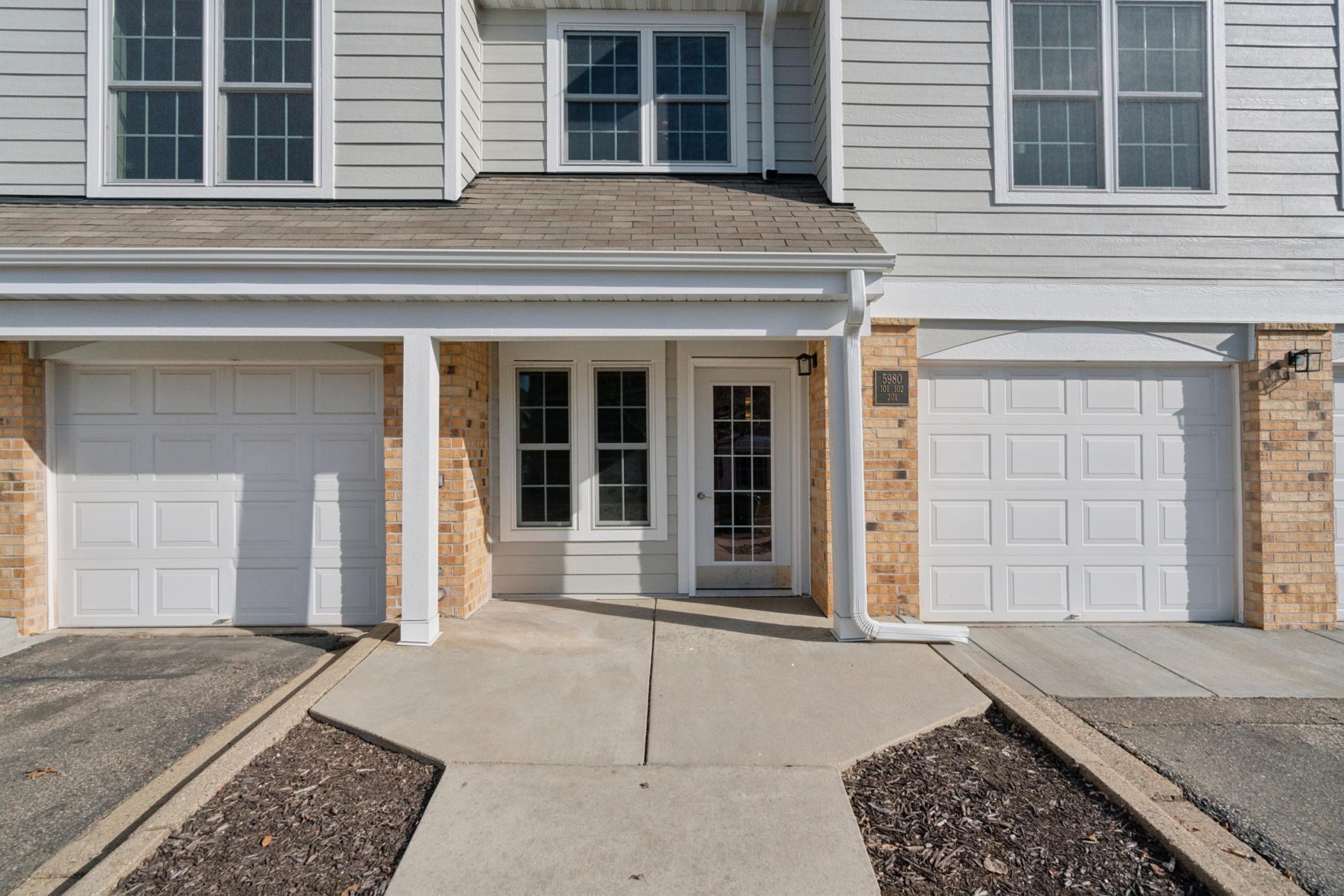 5980 Chasewood Parkway Unit: 102