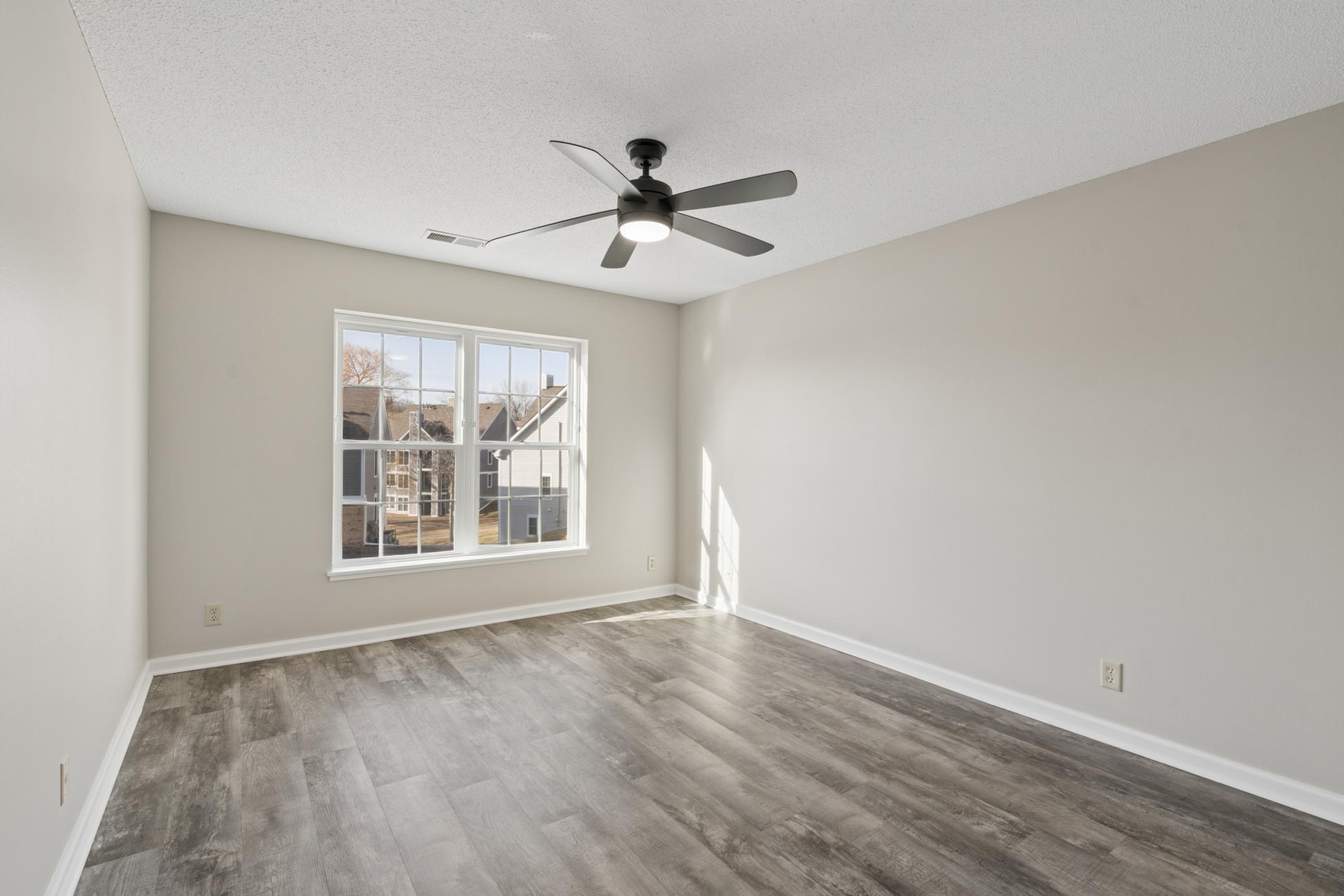 5980 Chasewood Parkway Unit: 102