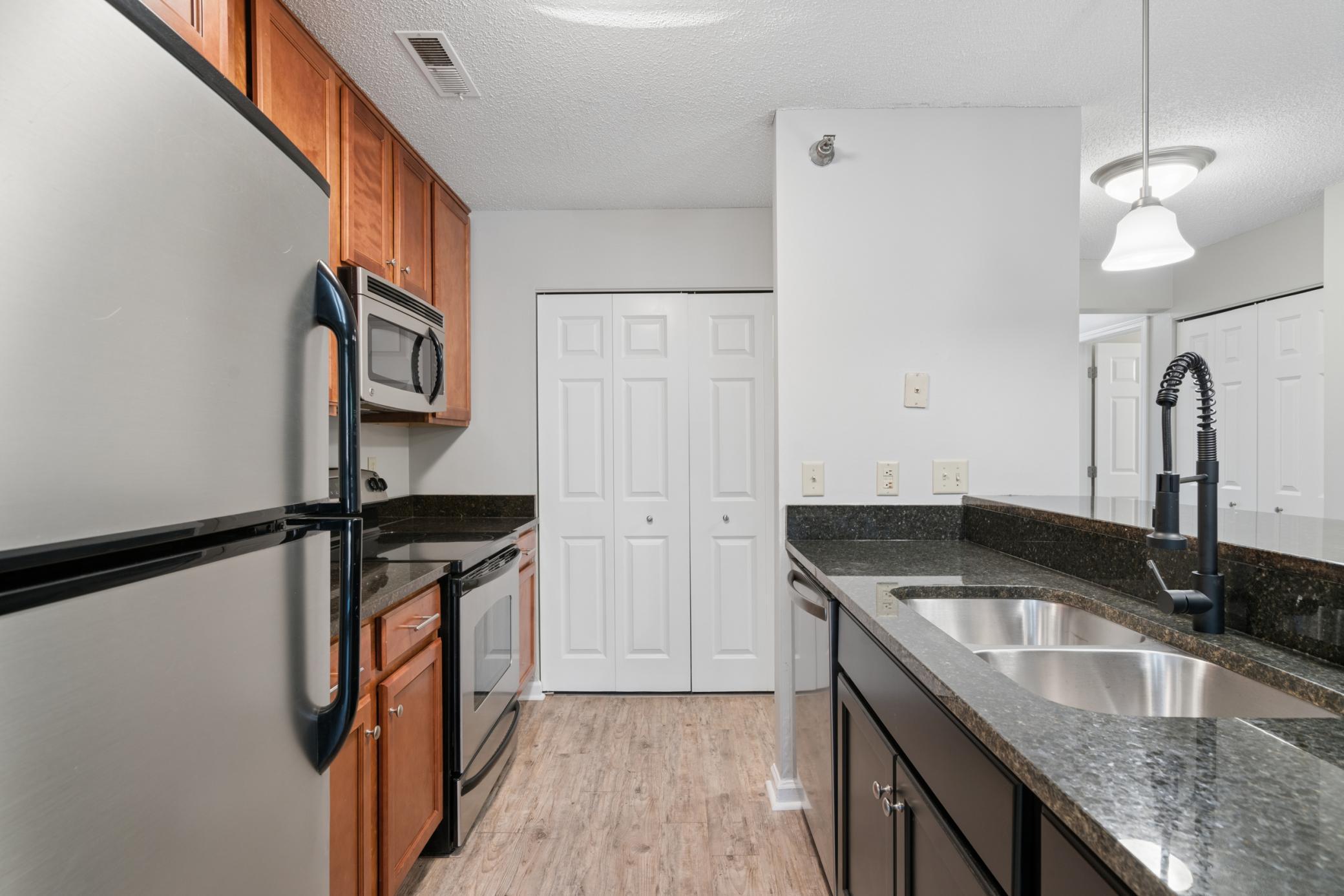 5980 Chasewood Parkway Unit: 102