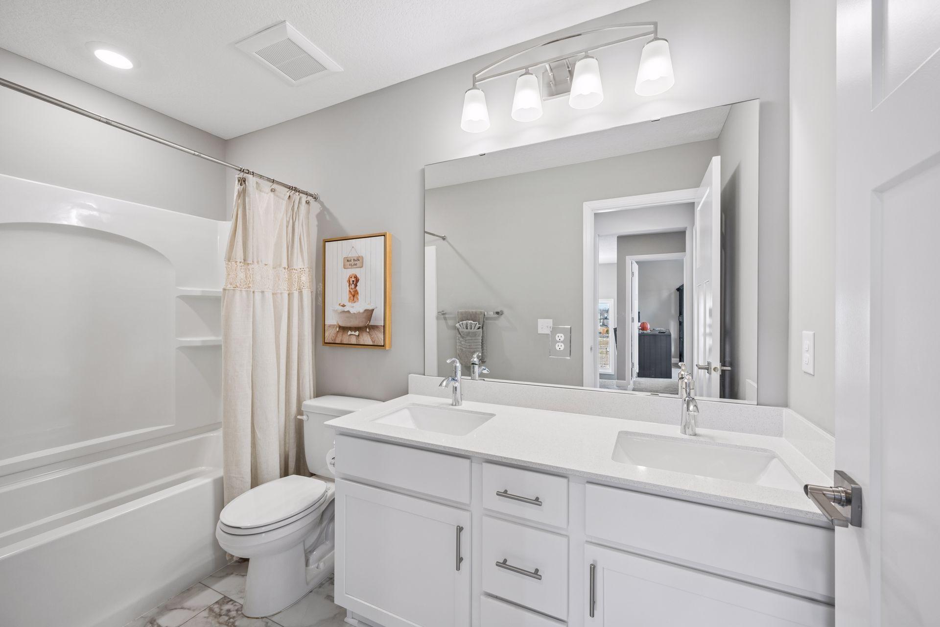 6582 Bridle Path
