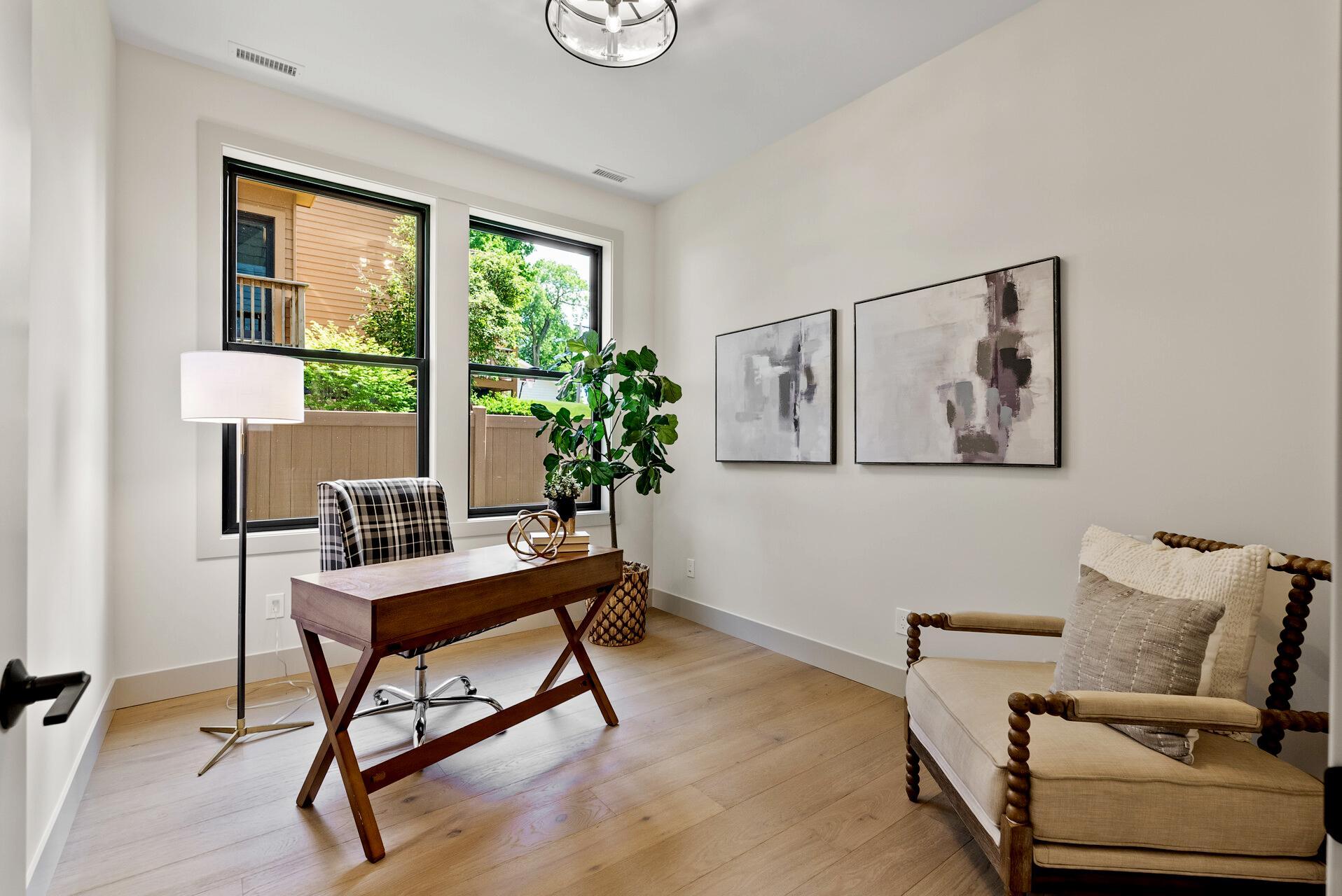 2006 Shorewood Lane