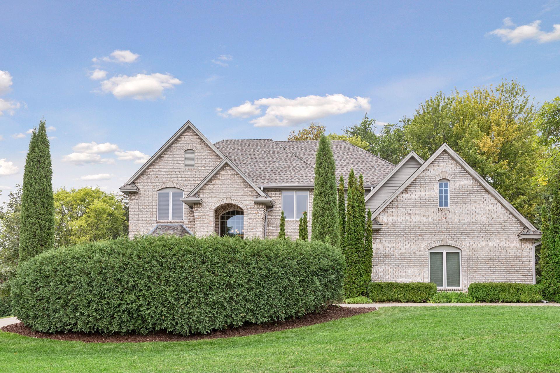 16465 Eagle Ridge Drive