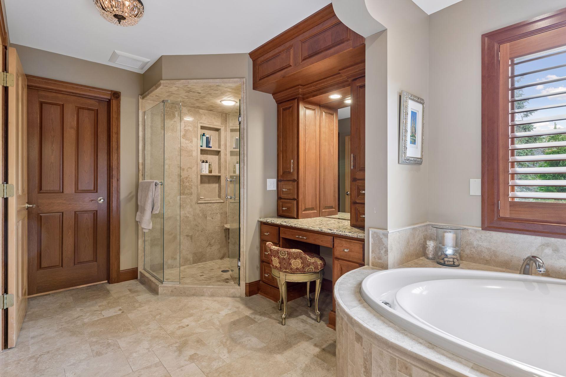 16465 Eagle Ridge Drive
